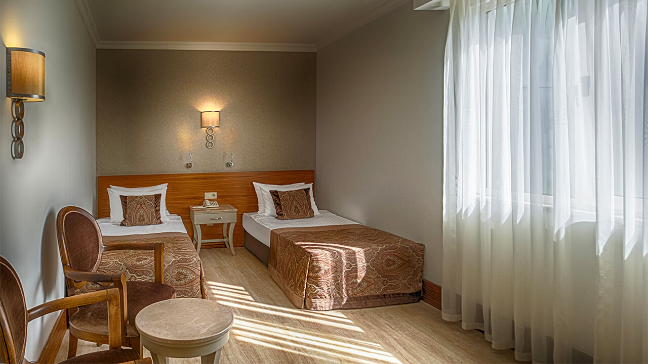 Family Room Pool View