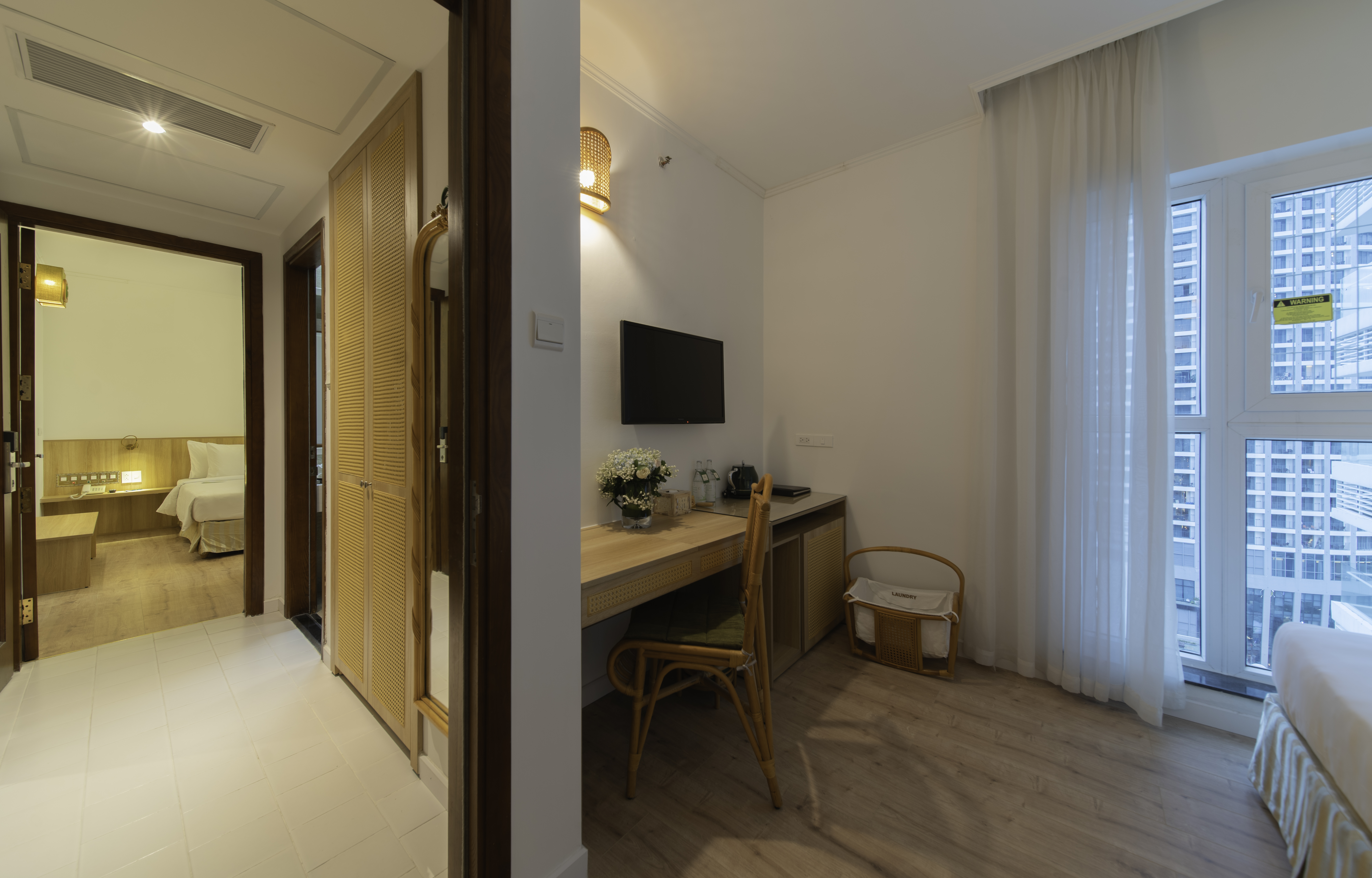 Family Room Executive