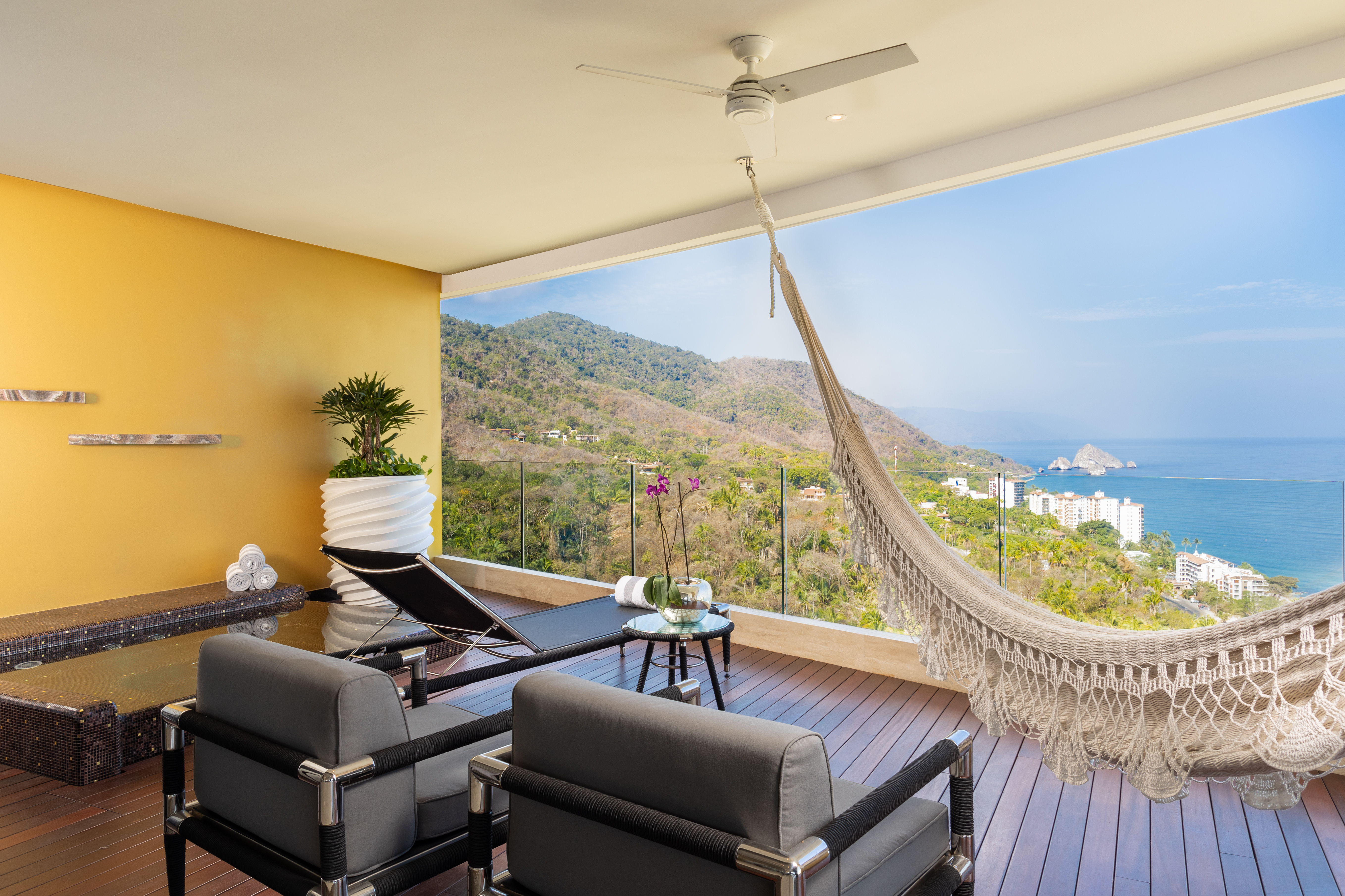 Suite Capacity 4 Two Bedrooms