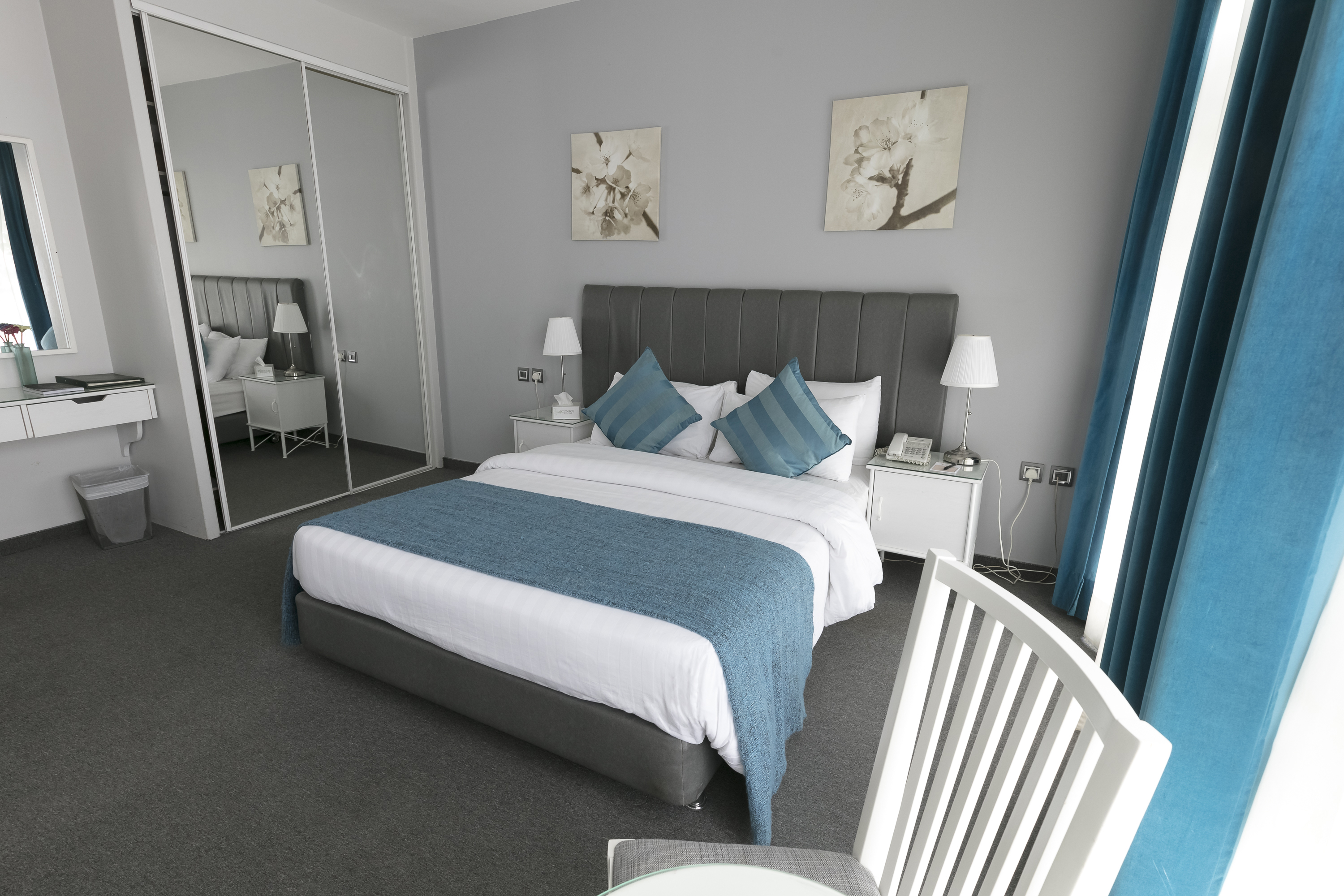 Double or Twin Deluxe