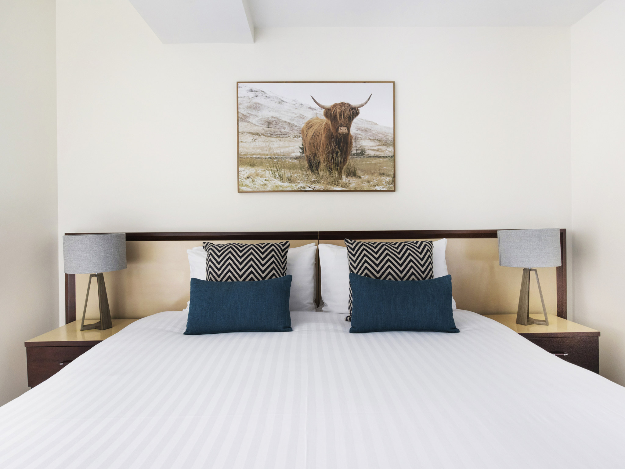 Studio King Size Bed