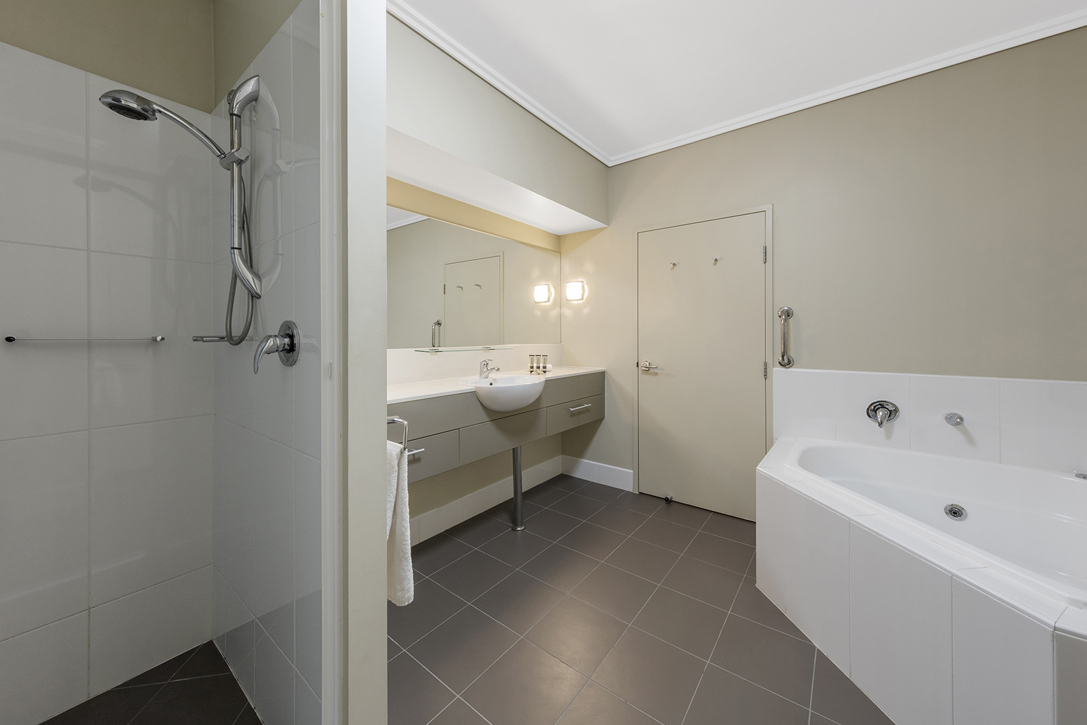 Apartment Three Bedrooms