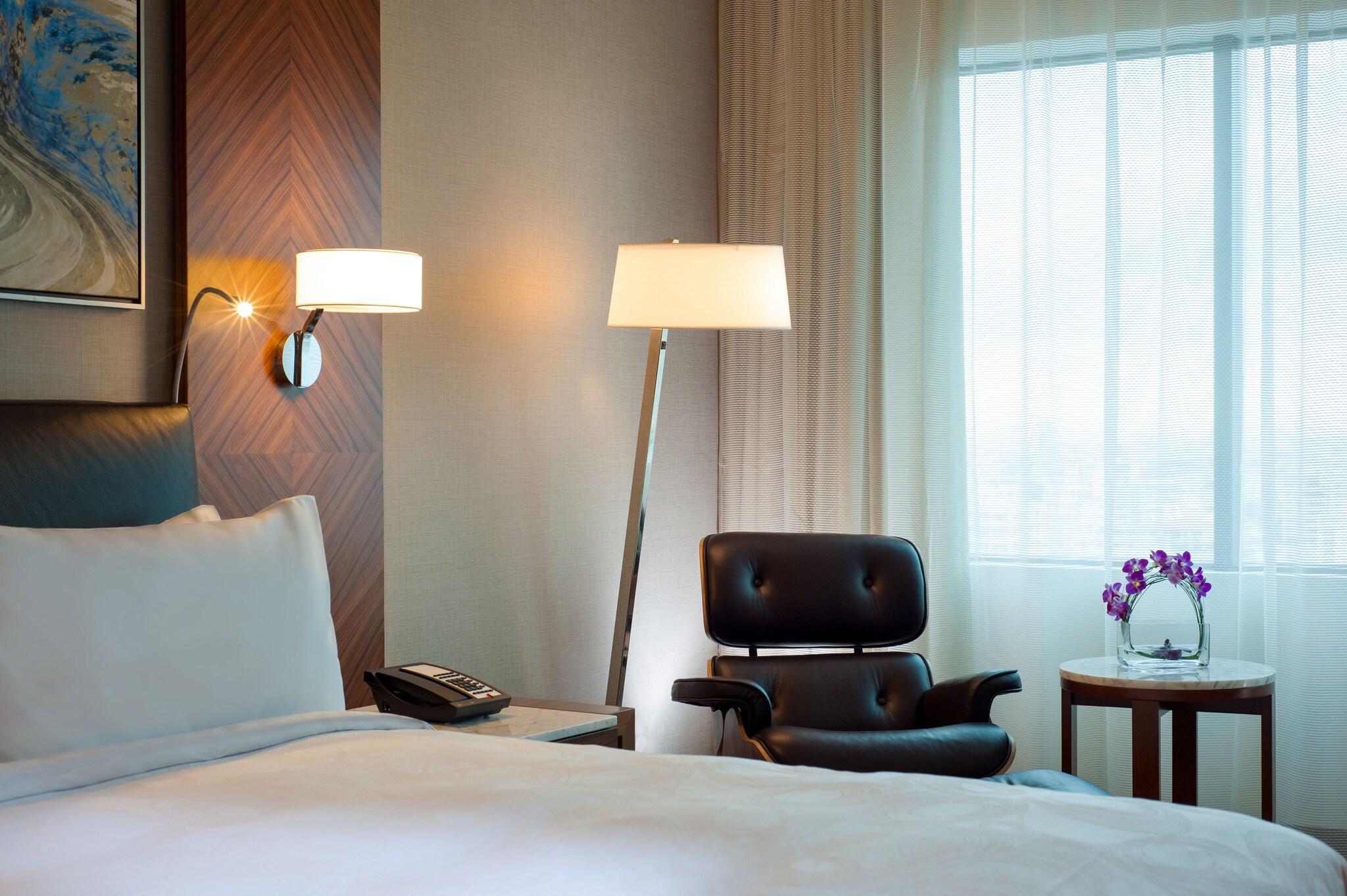 Quadruple Deluxe Two Queen Beds