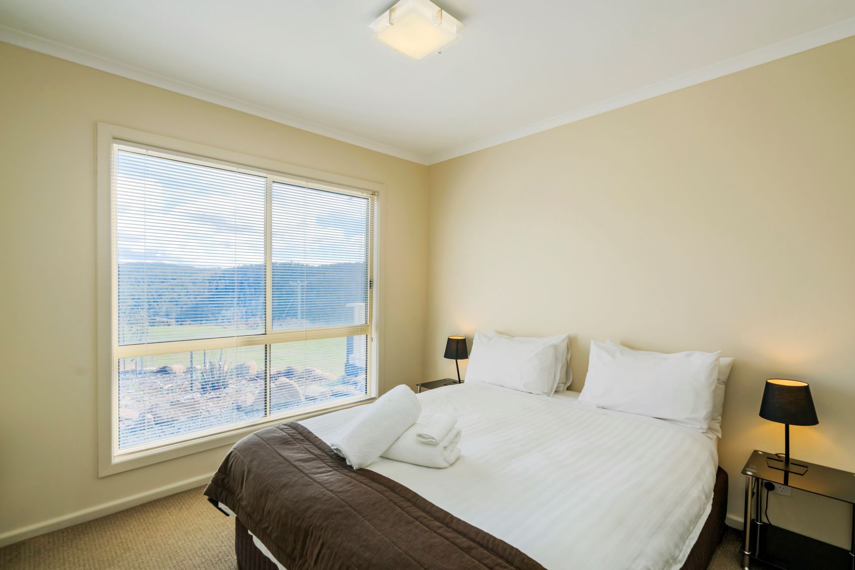 Bungalow Five Bedrooms