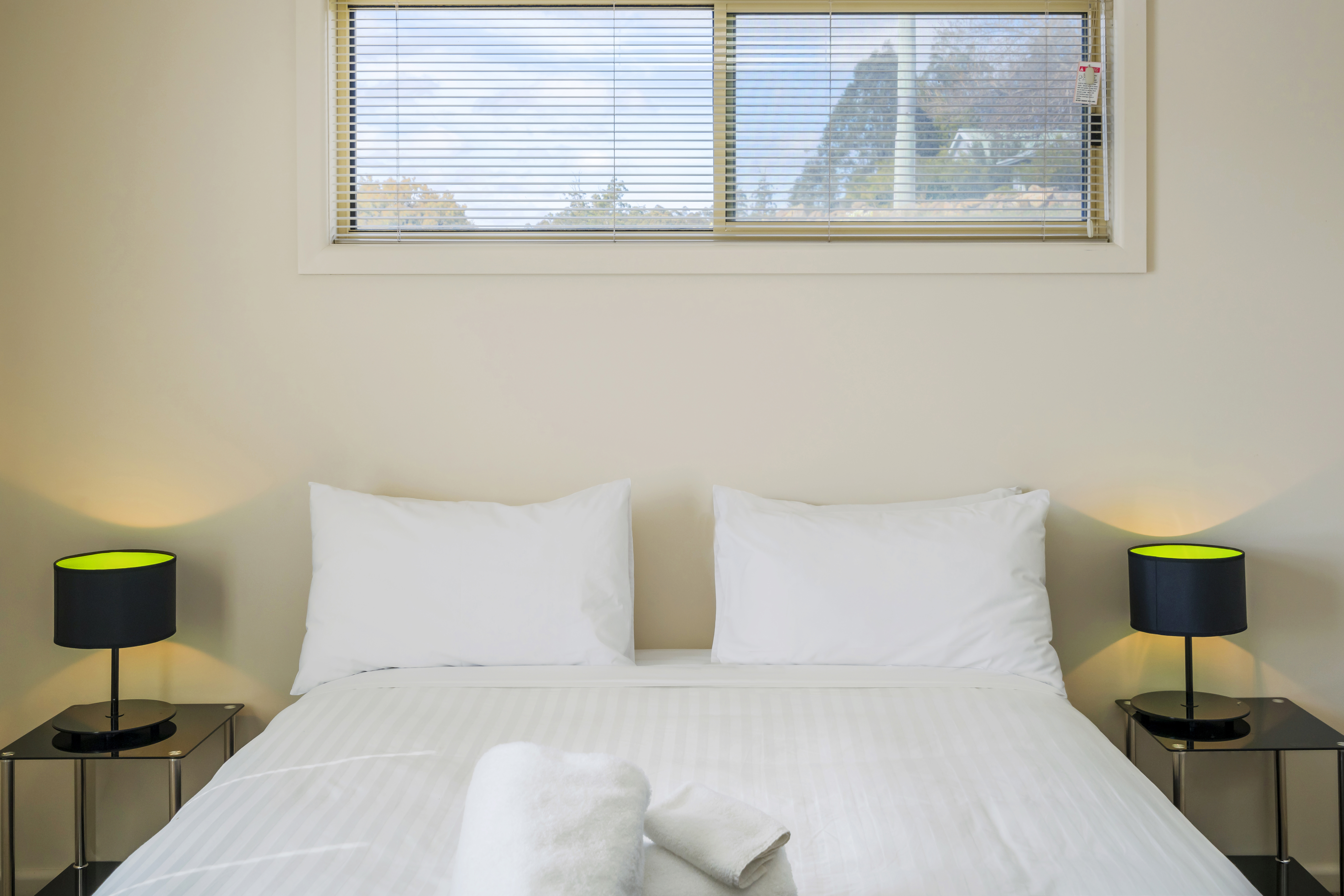 Bungalow Five Bedrooms