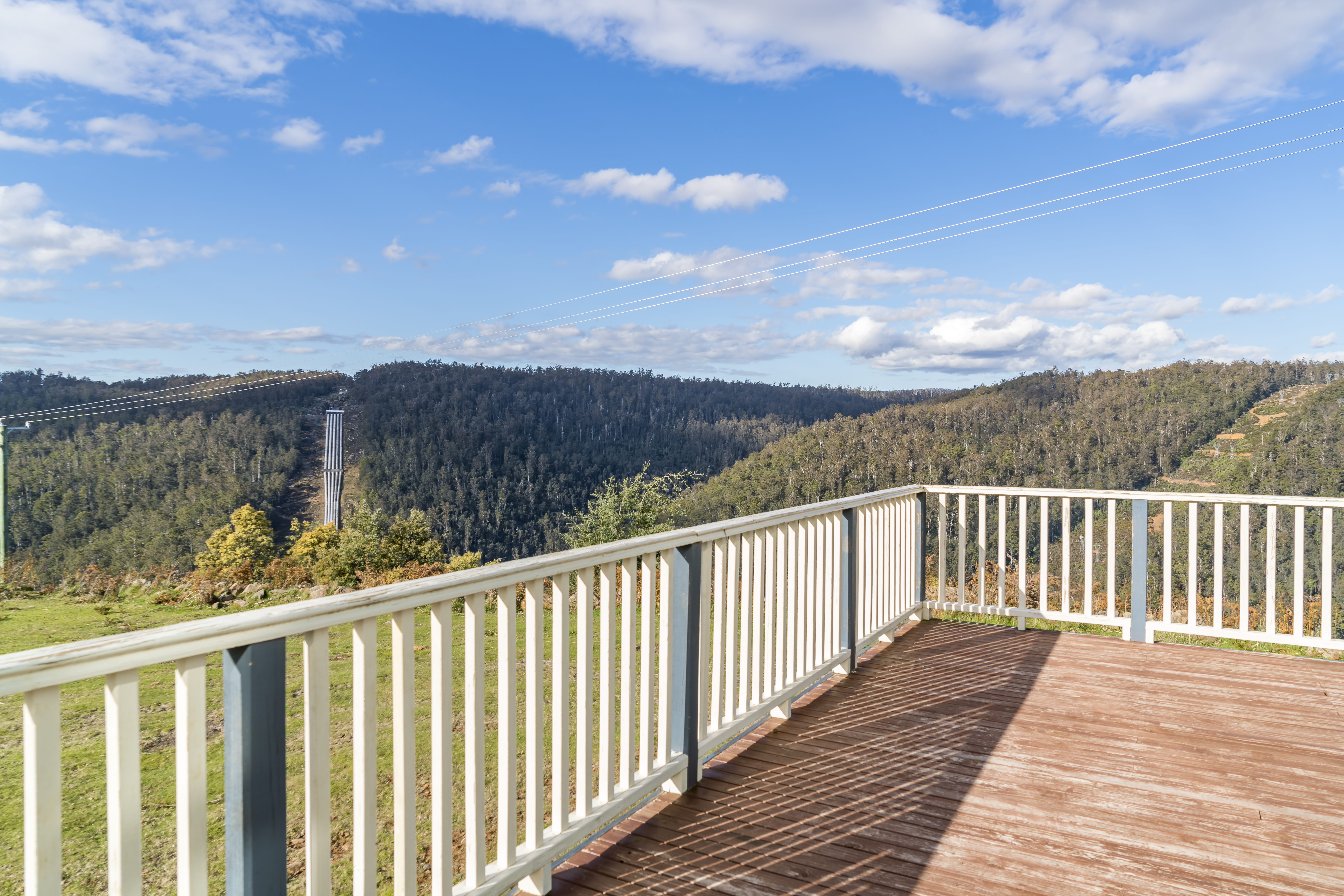 Bungalow Five Bedrooms