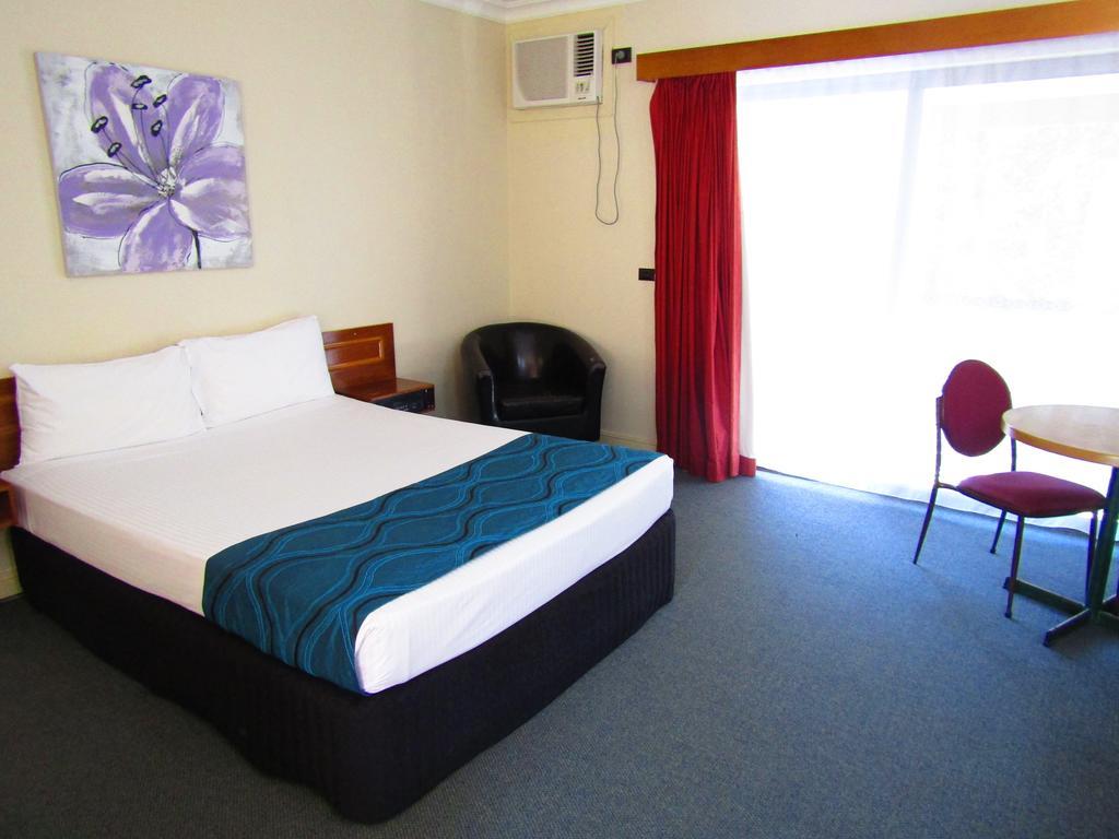 Family Room Pool View