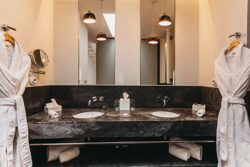 Double or Twin Deluxe