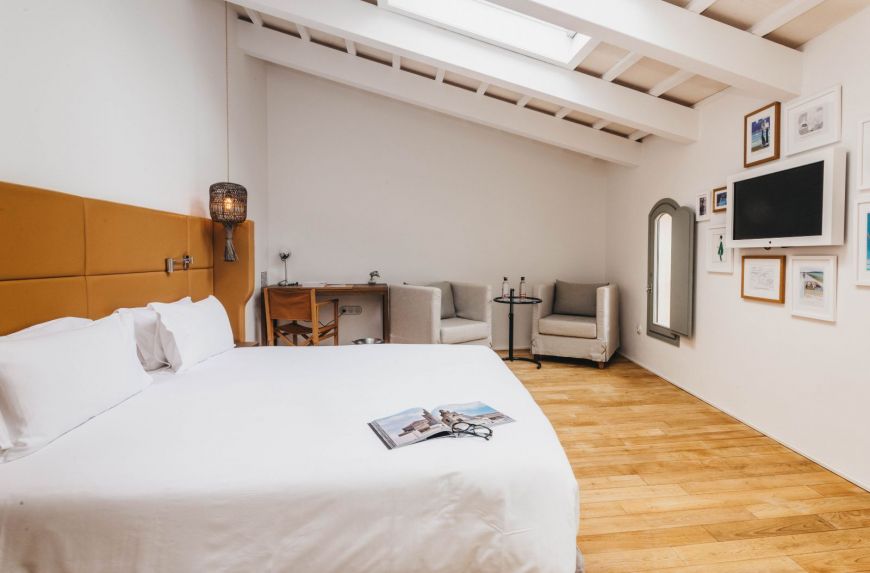 Double or Twin Deluxe