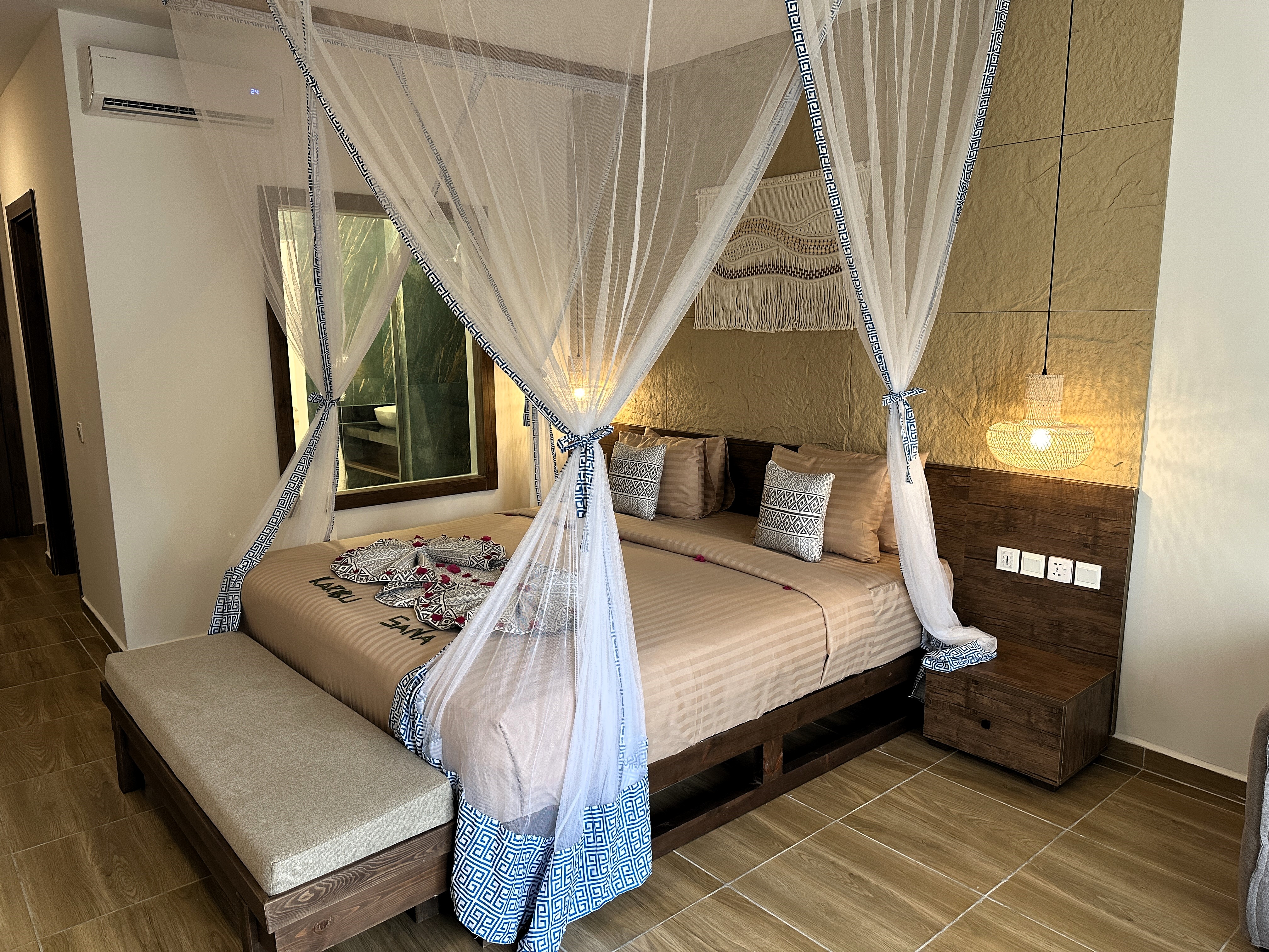 Room Garden View