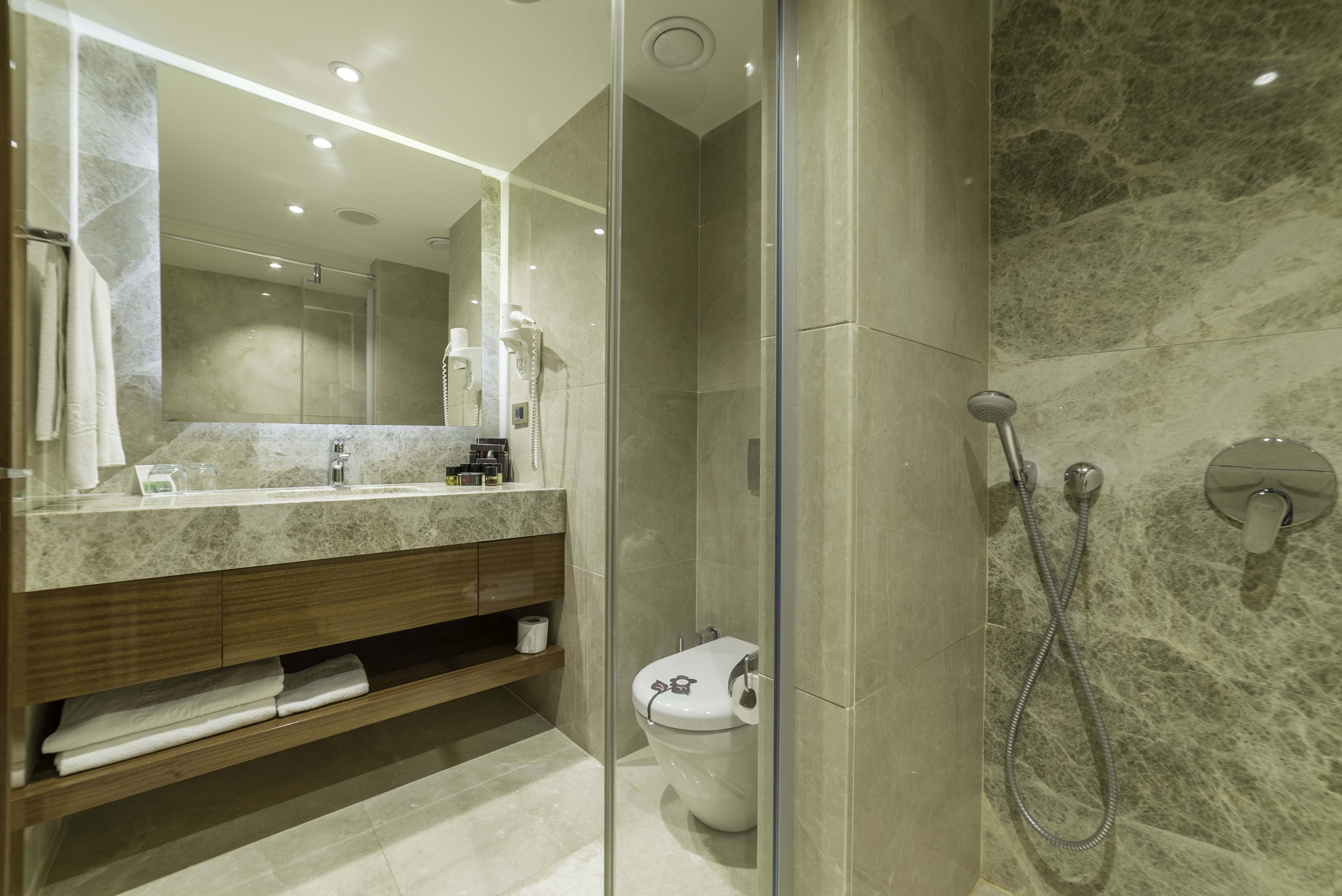 Double Single Superior Side Sea View