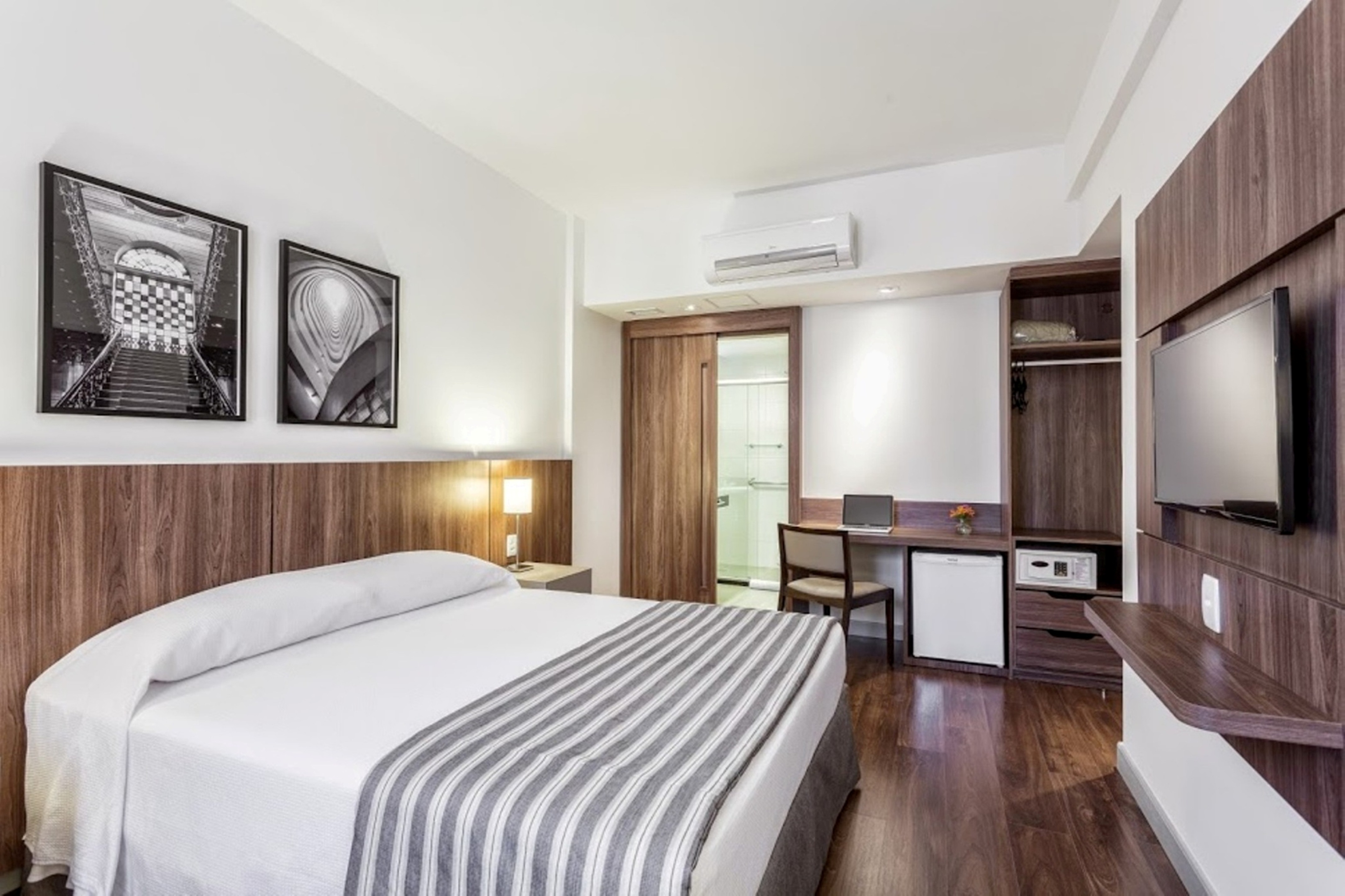 Room Superior Queen Bed