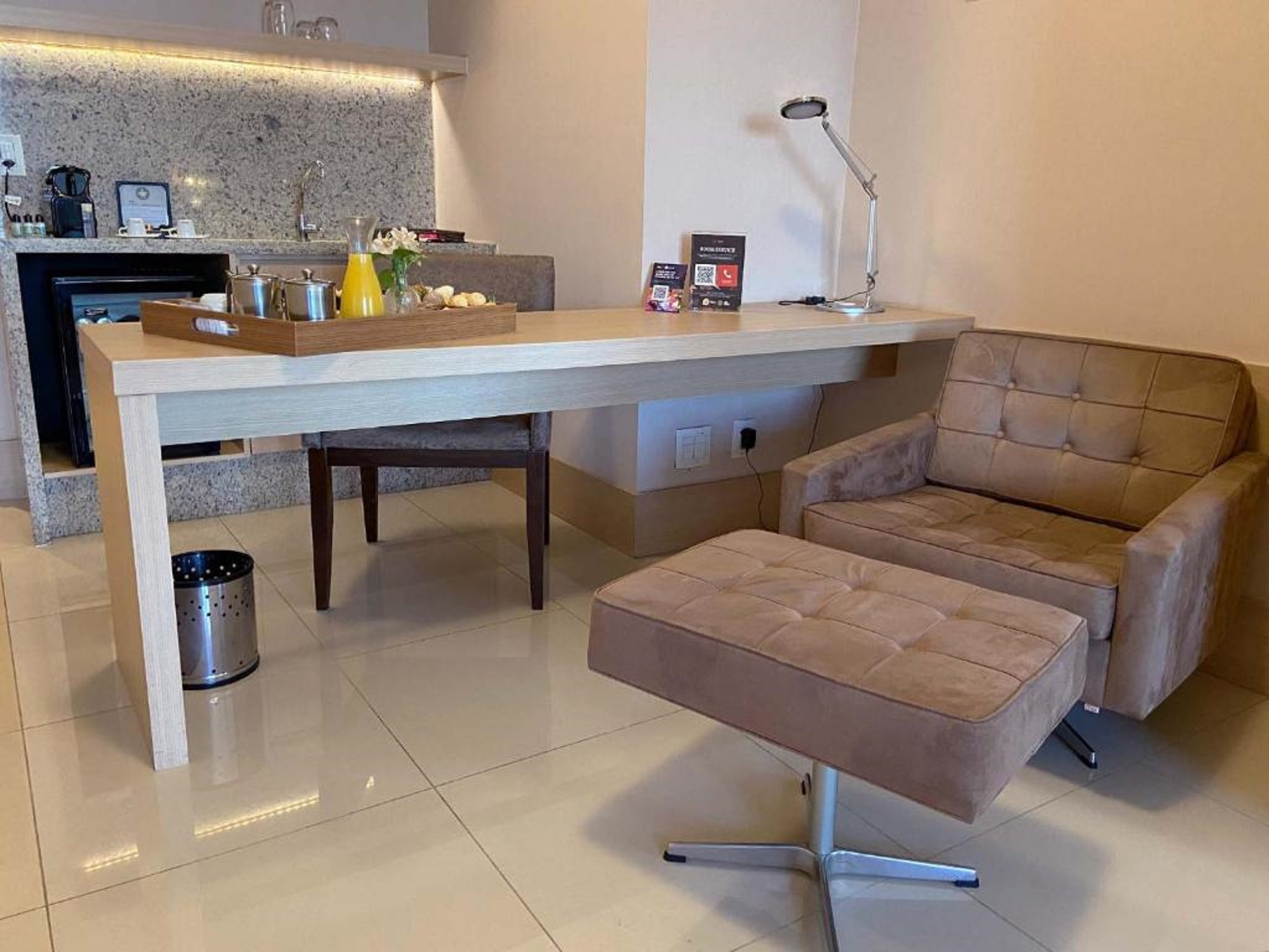 Suite Deluxe with Balcony