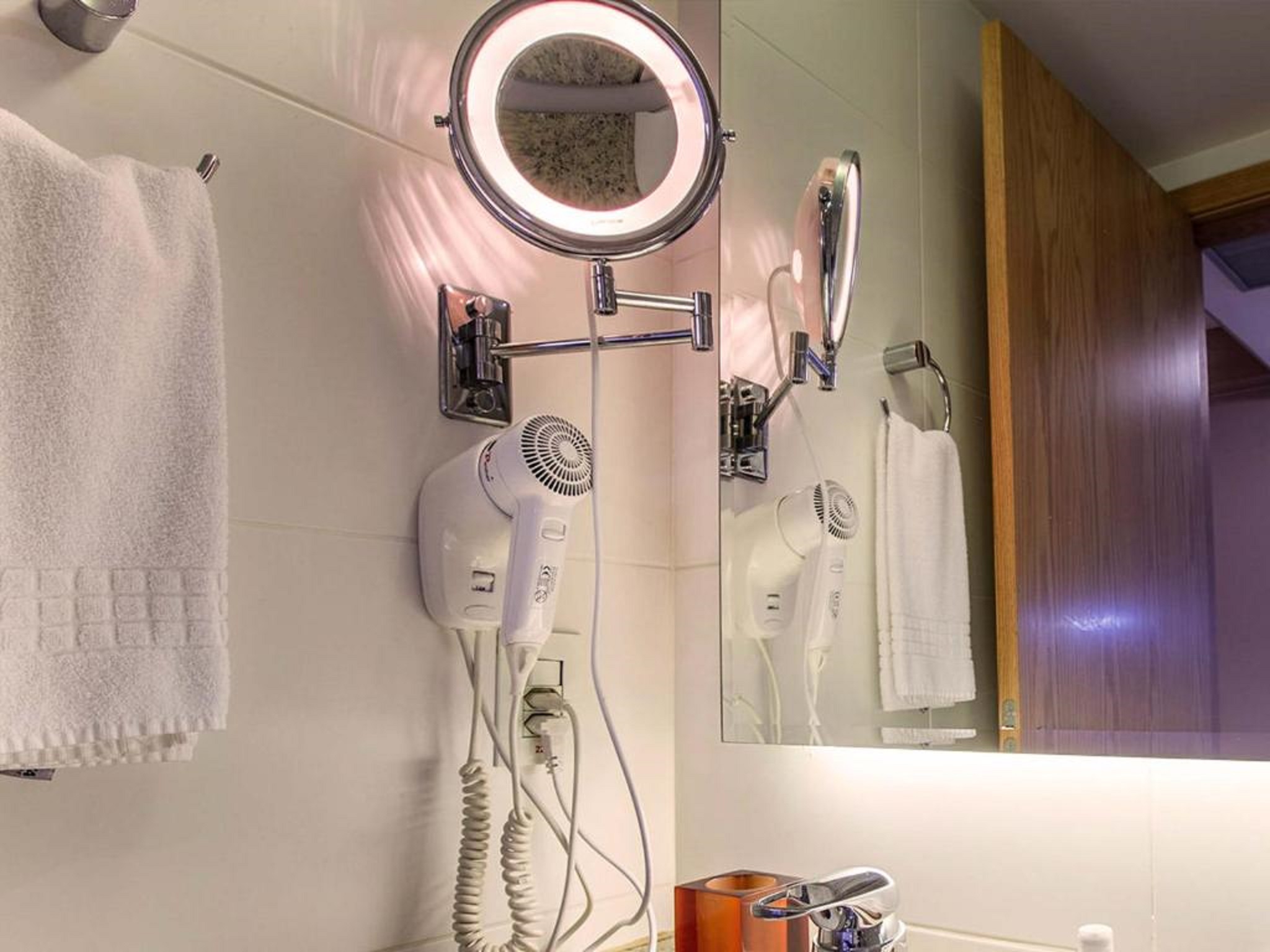 Suite Deluxe with Balcony