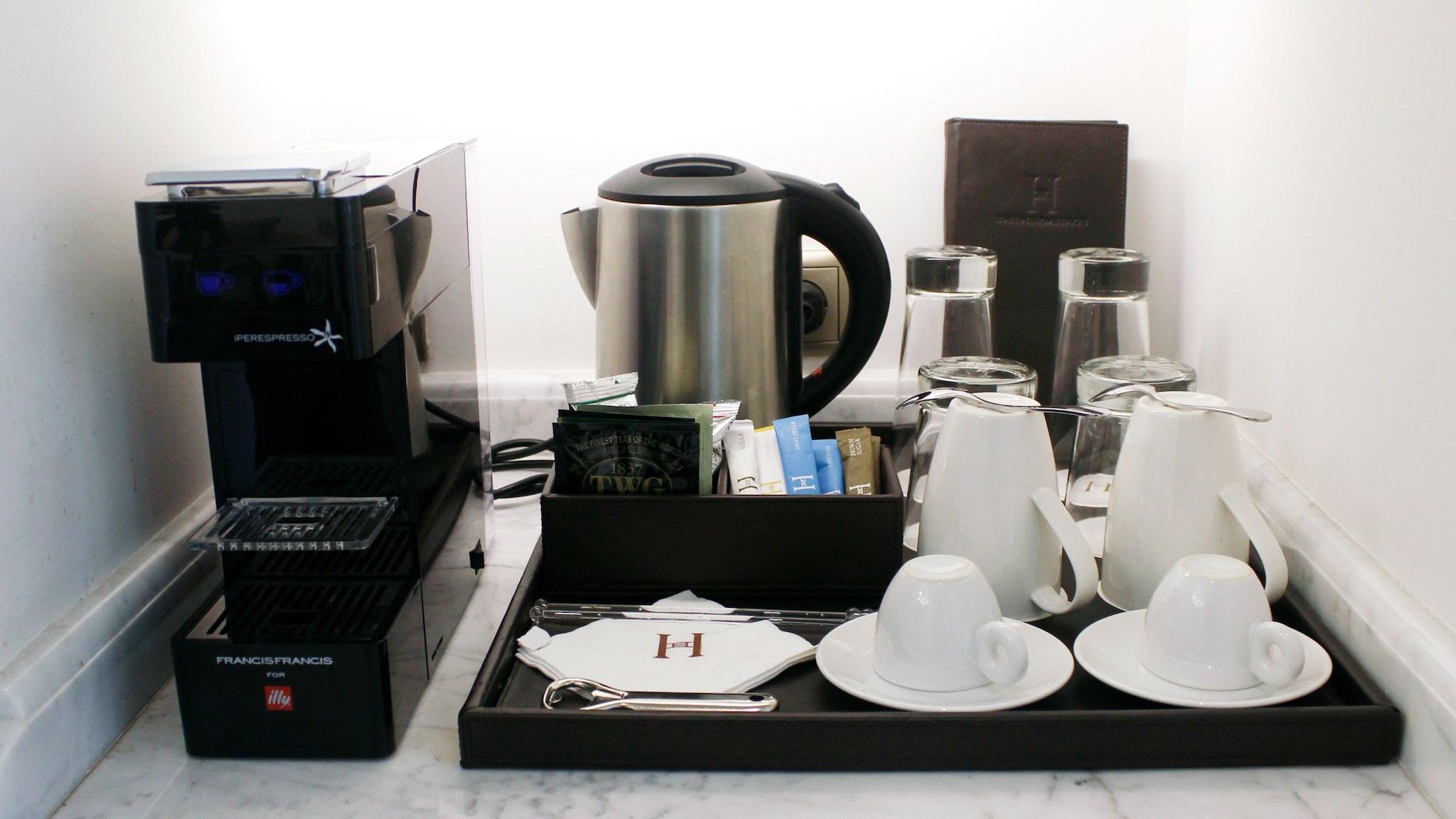 Junior Suite King Bed One Bedroom 