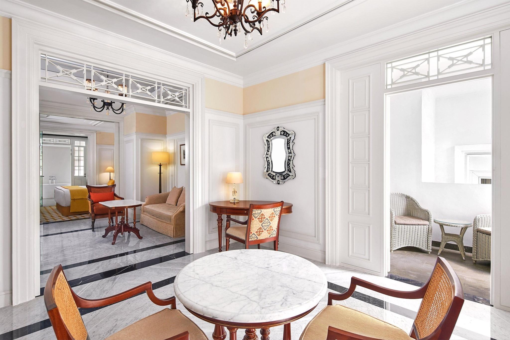 Suite Executive King Bed