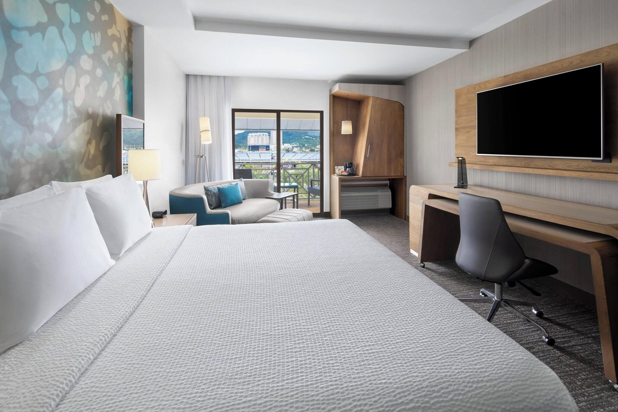 Double Executive King Bed