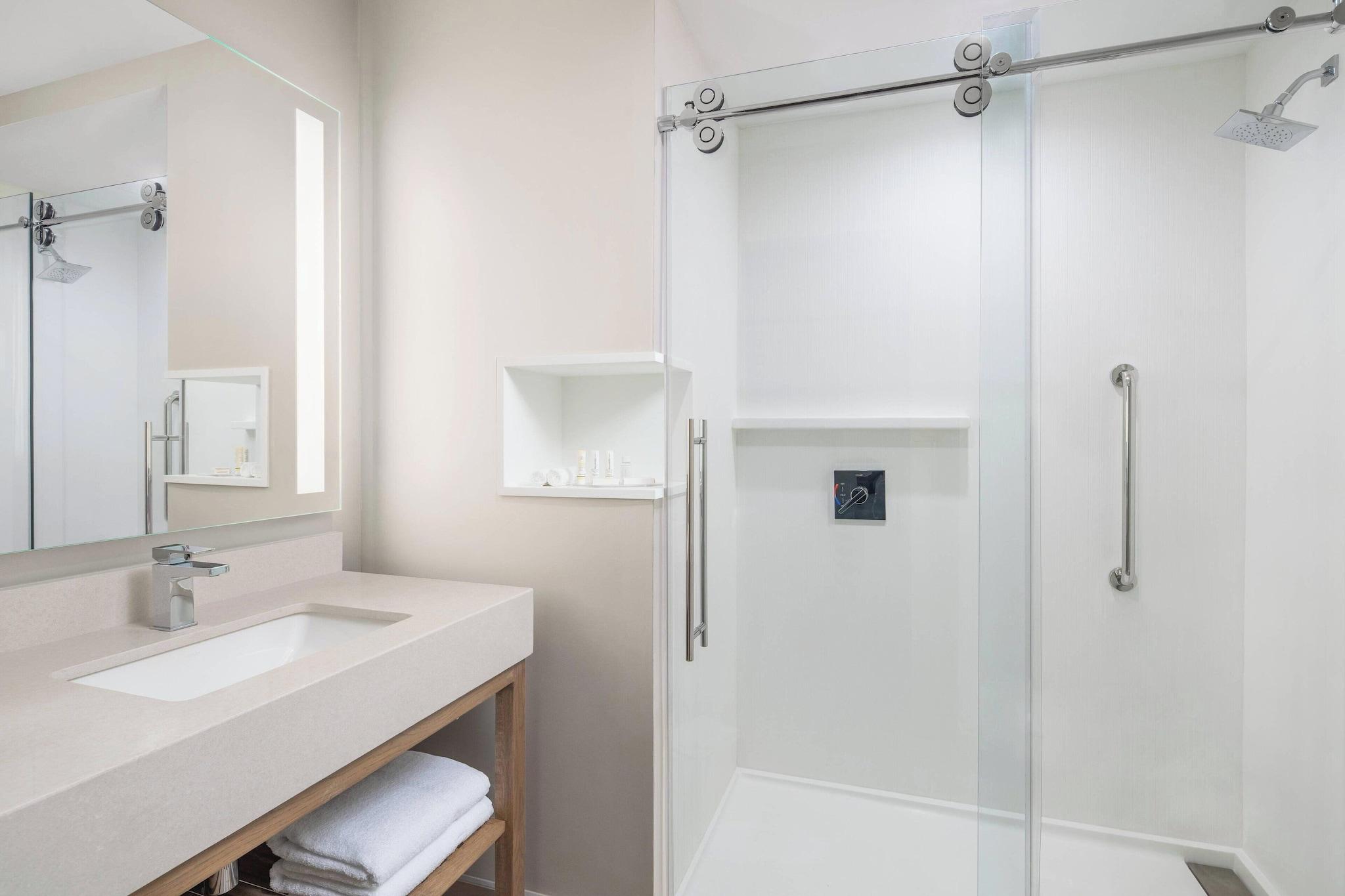 Quadruple Two Queen Beds Superior