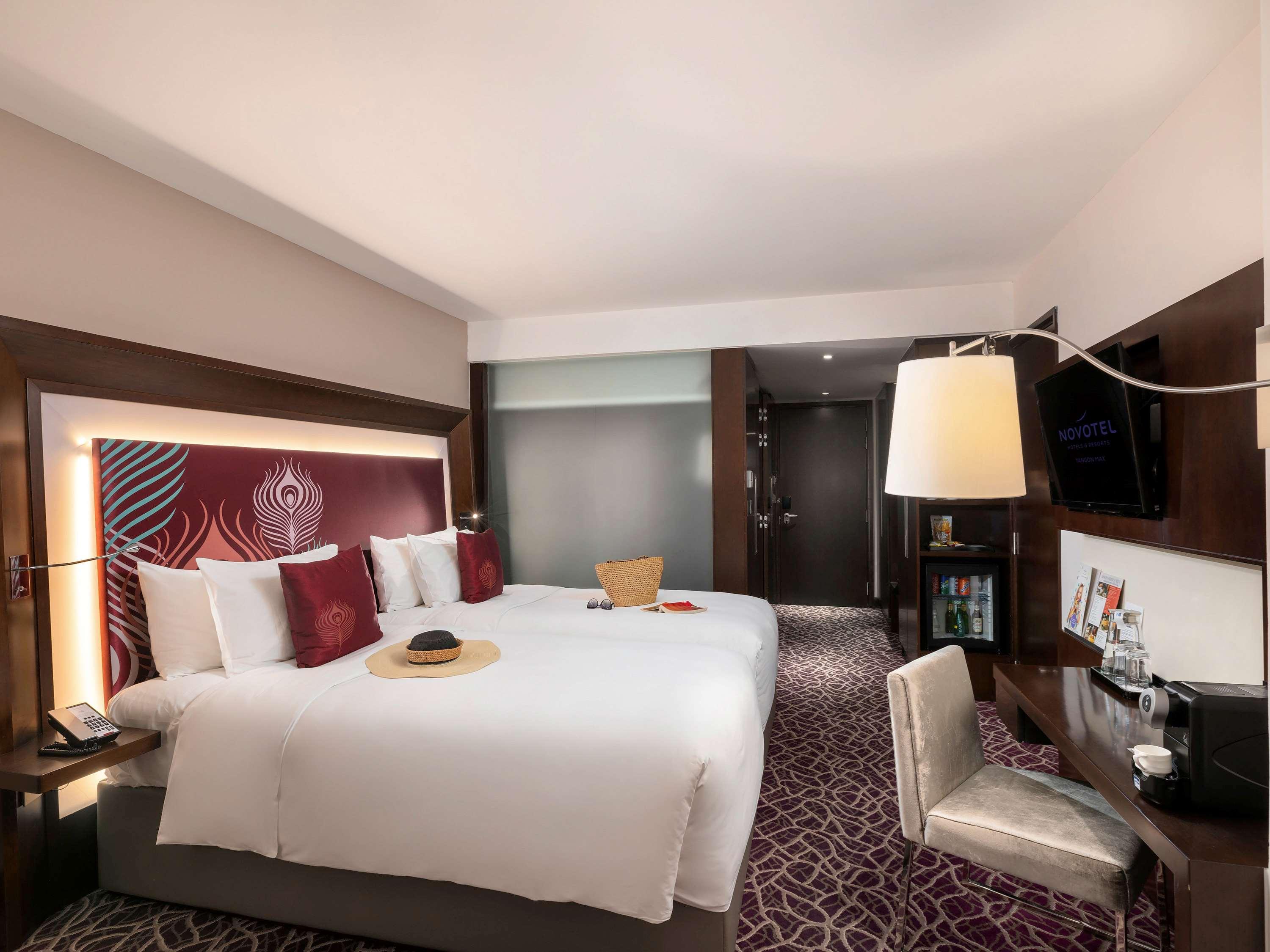 Double Executive King Bed