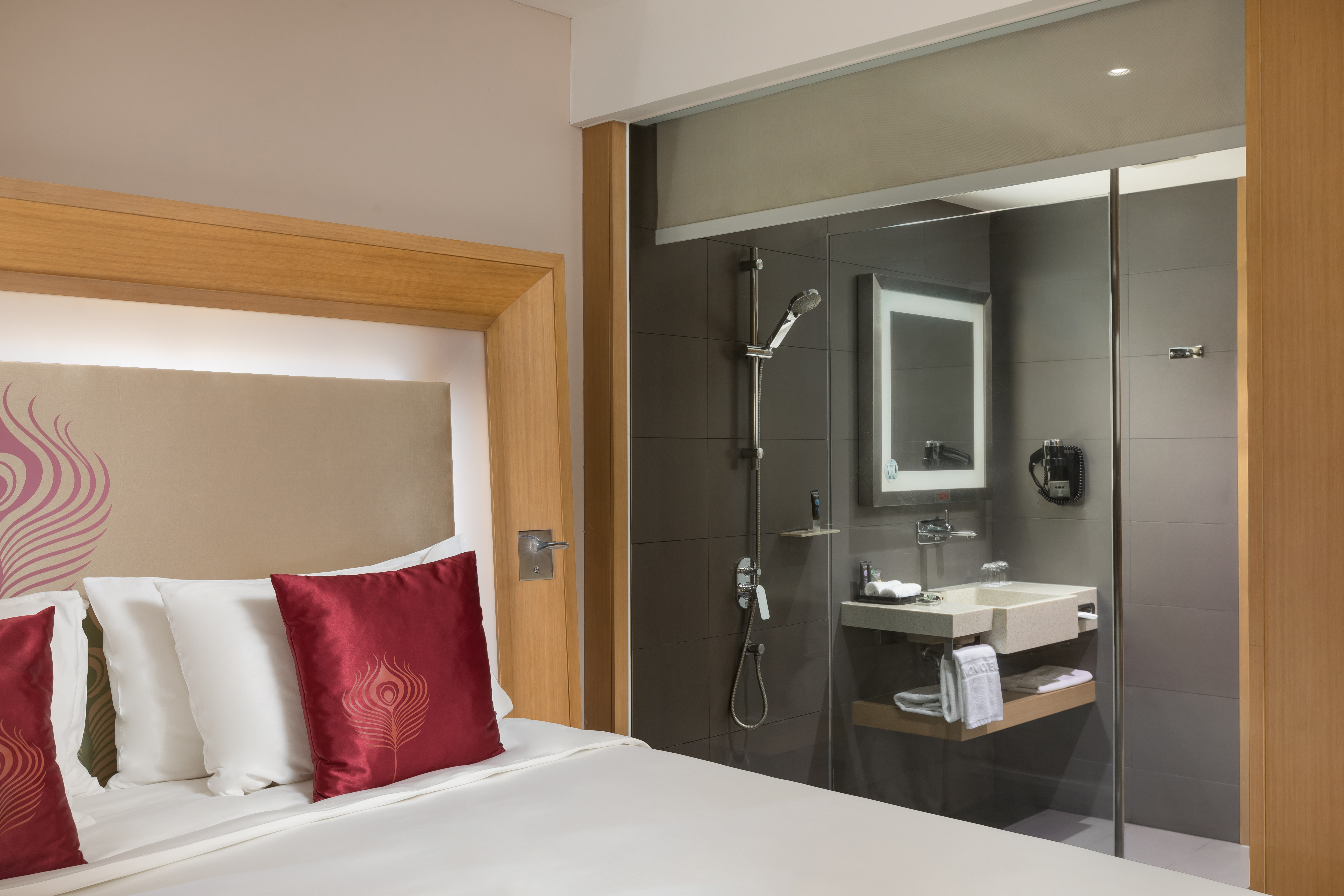 Double Executive King Bed