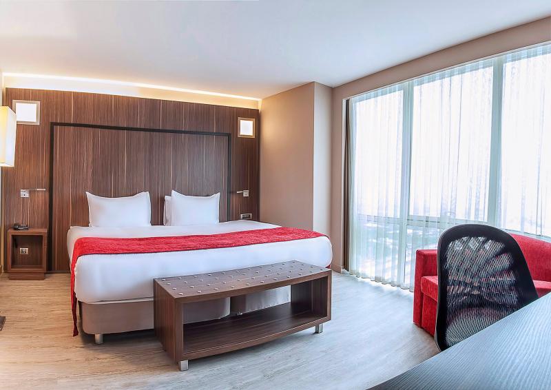 Double Single Land View