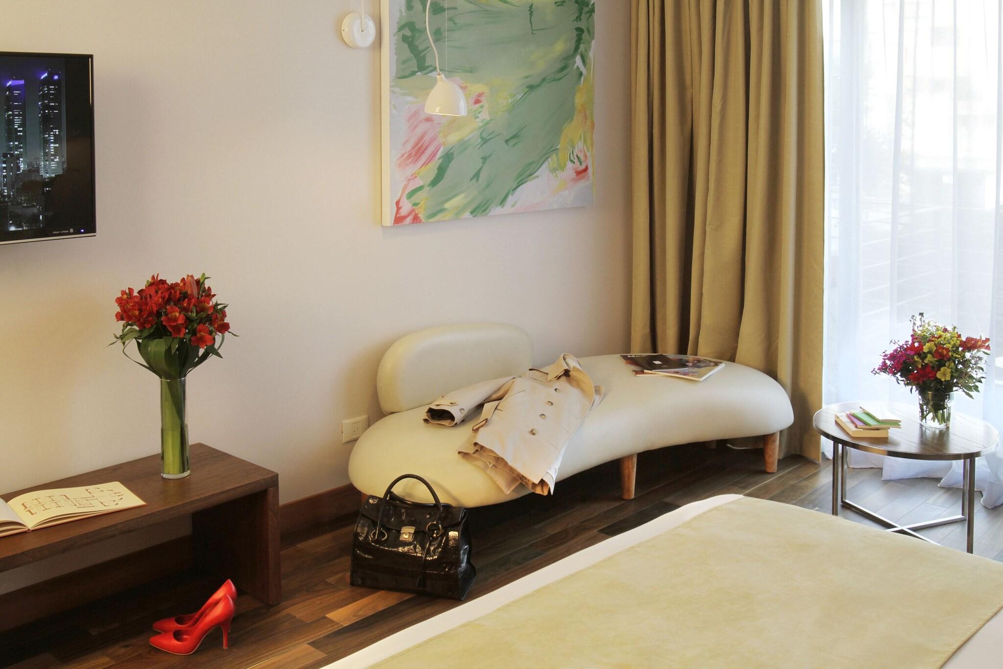 Double Premium King Bed