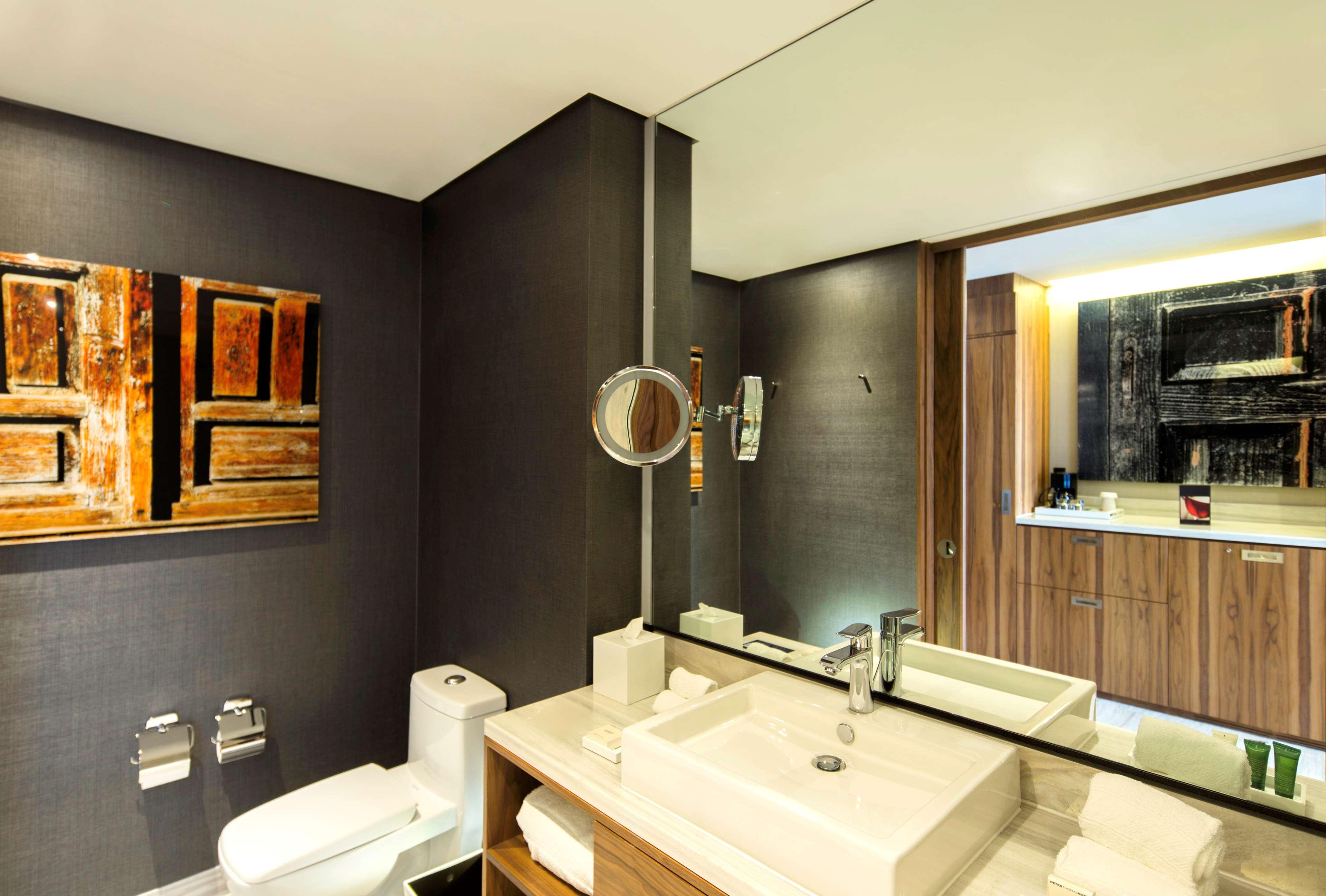 Double Executive King Bed