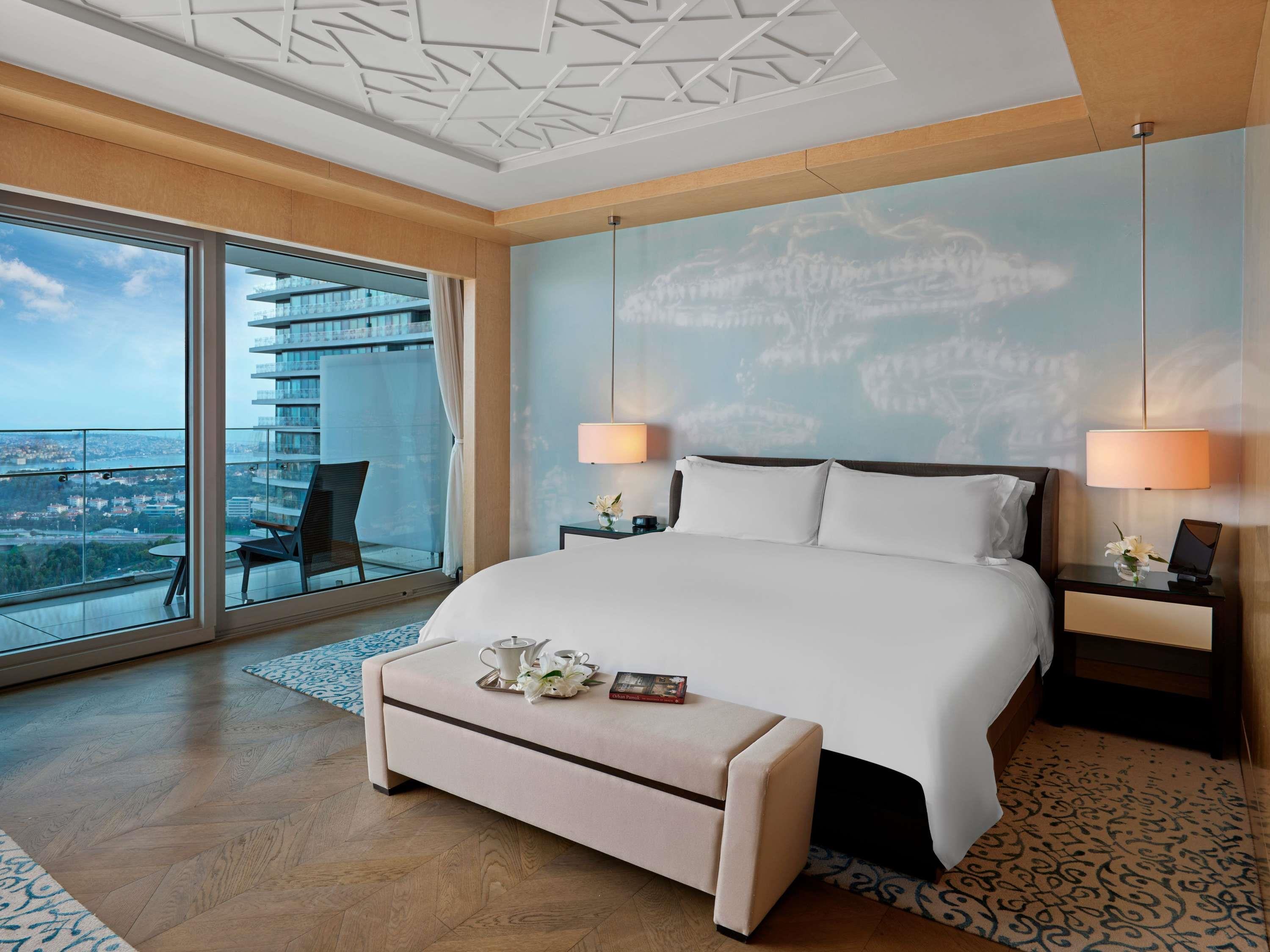 Double Connecting Room