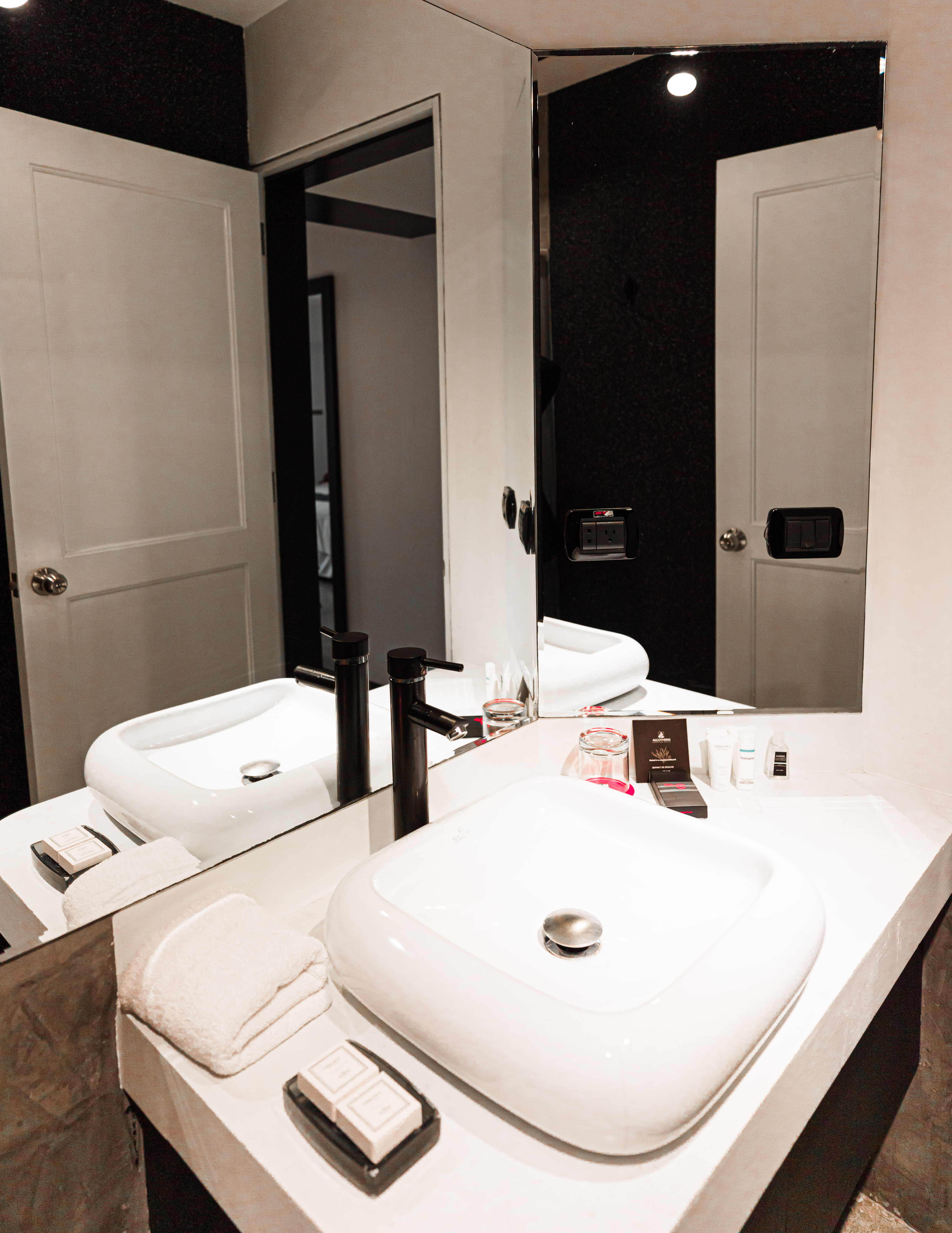 Double Executive King Bed