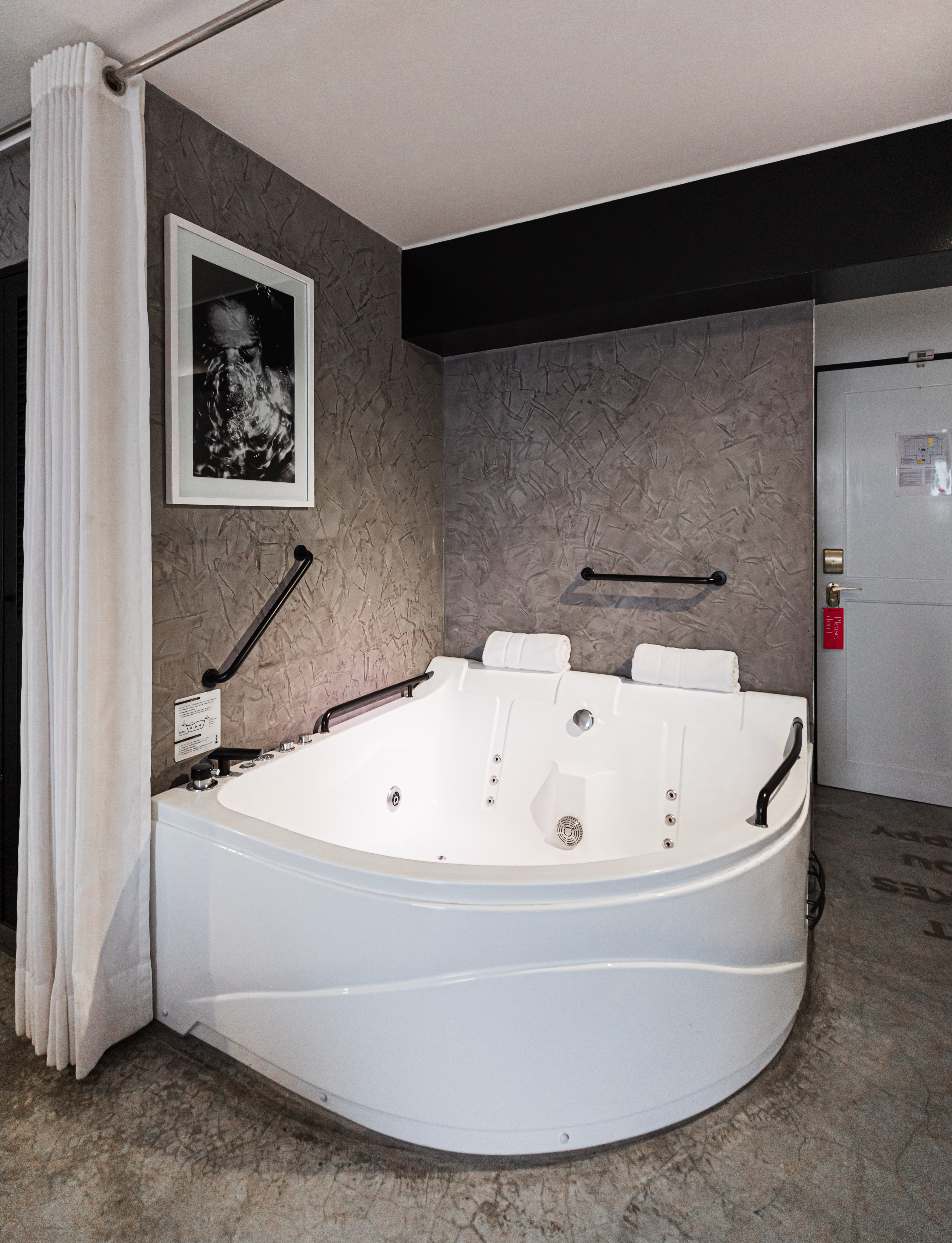 Double Executive King Bed