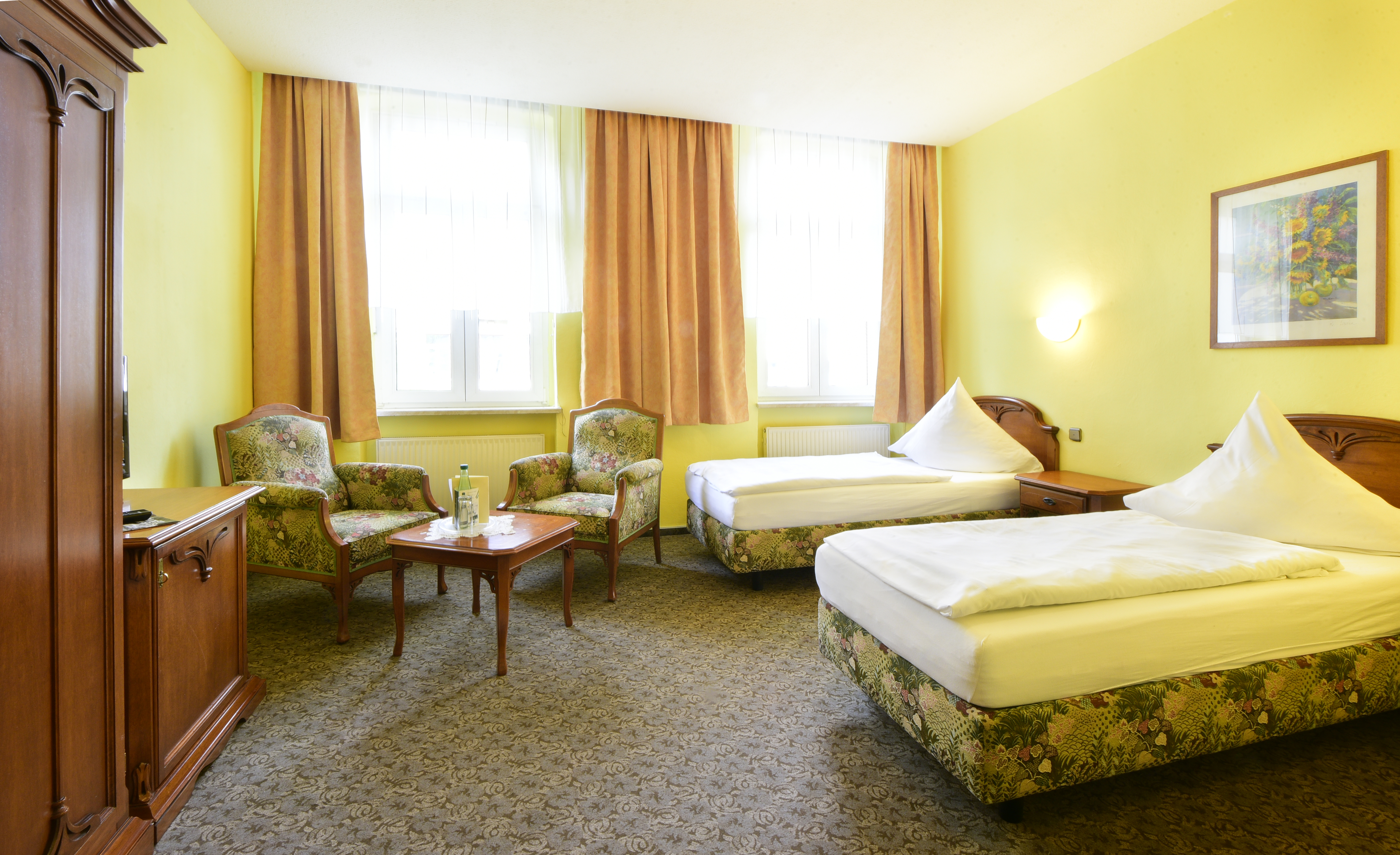 Double or Twin Standard