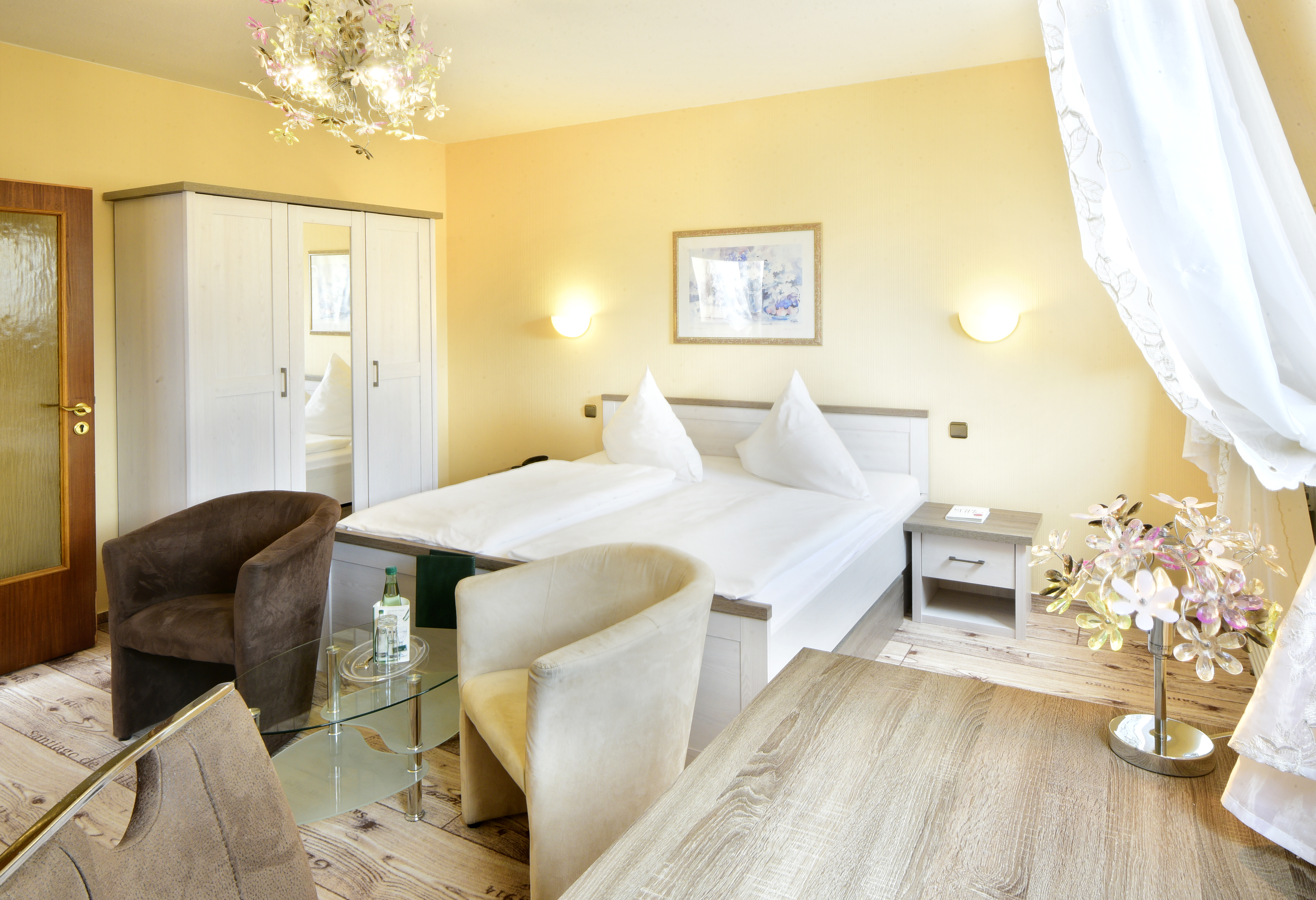 Double or Twin Standard