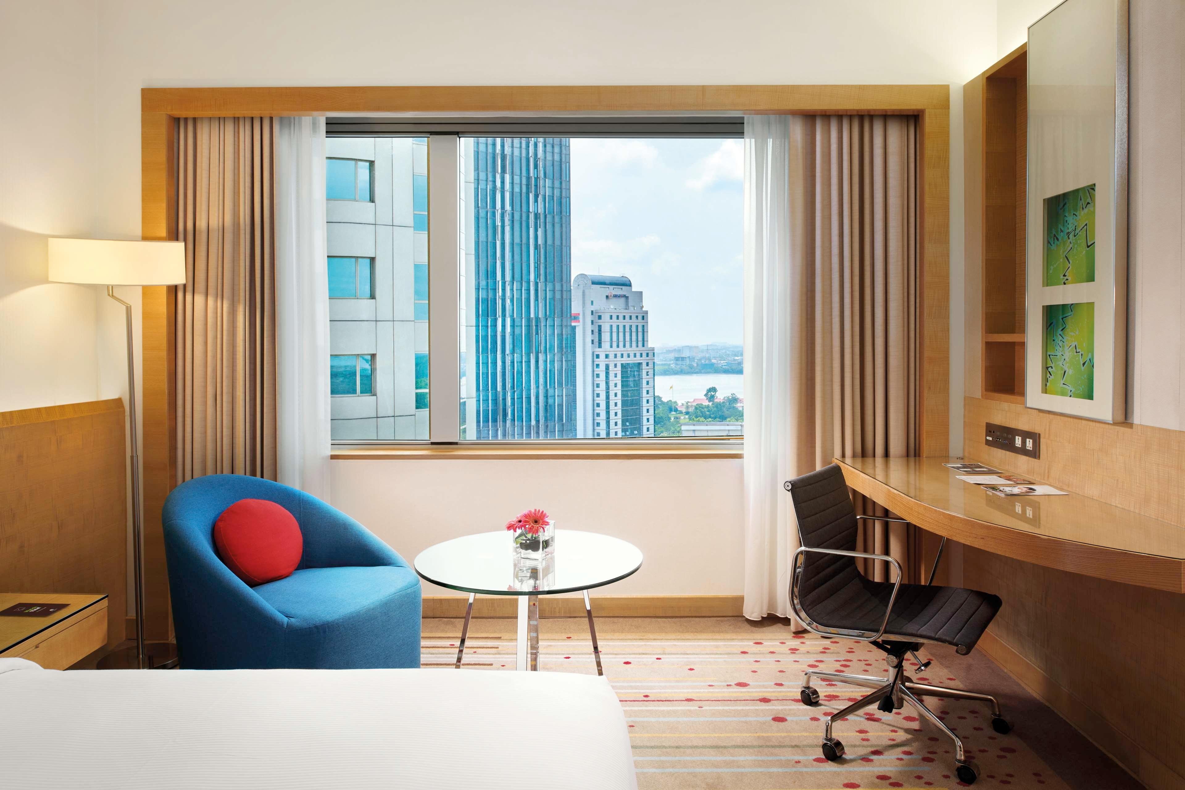 Double Deluxe Pool View