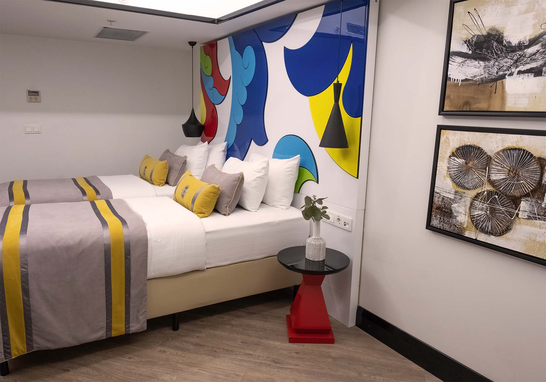 Family Room Connecting Room