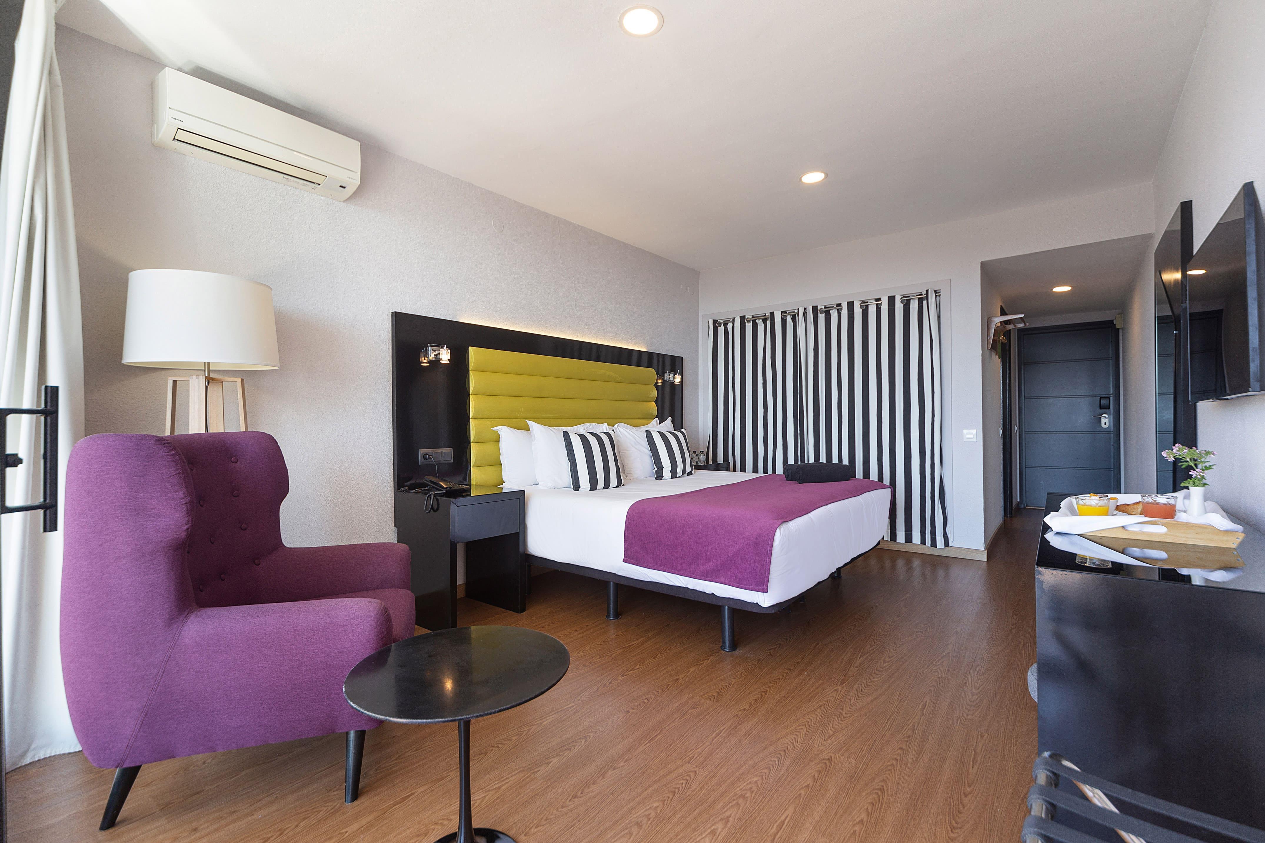 Double or Twin Sea View with Terrace