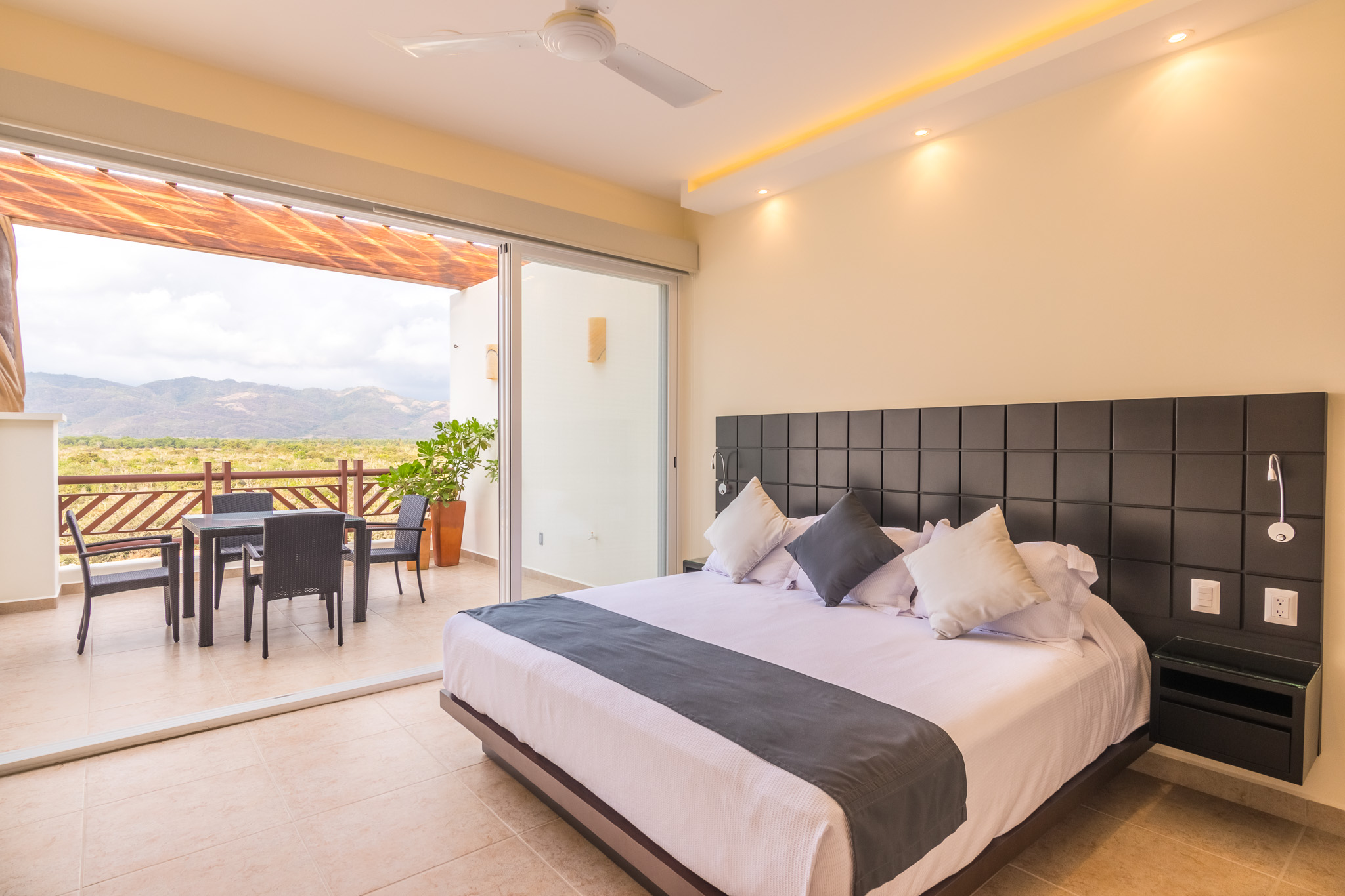 Studio Mountain View