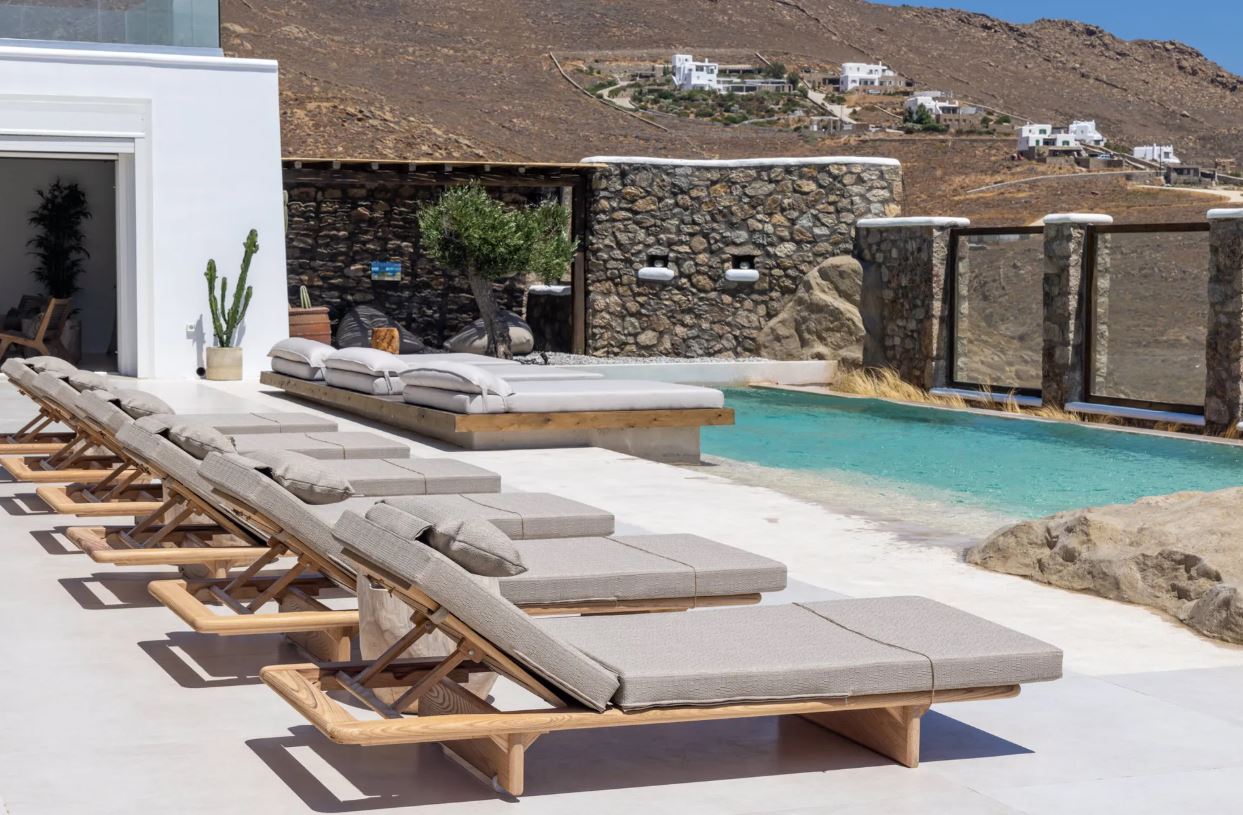 Villa Seven Bedrooms with Private Pool