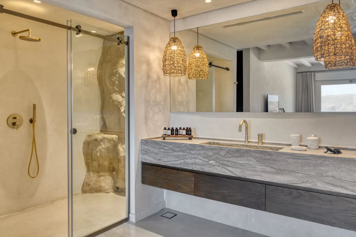 Villa Seven Bedrooms with Private Pool