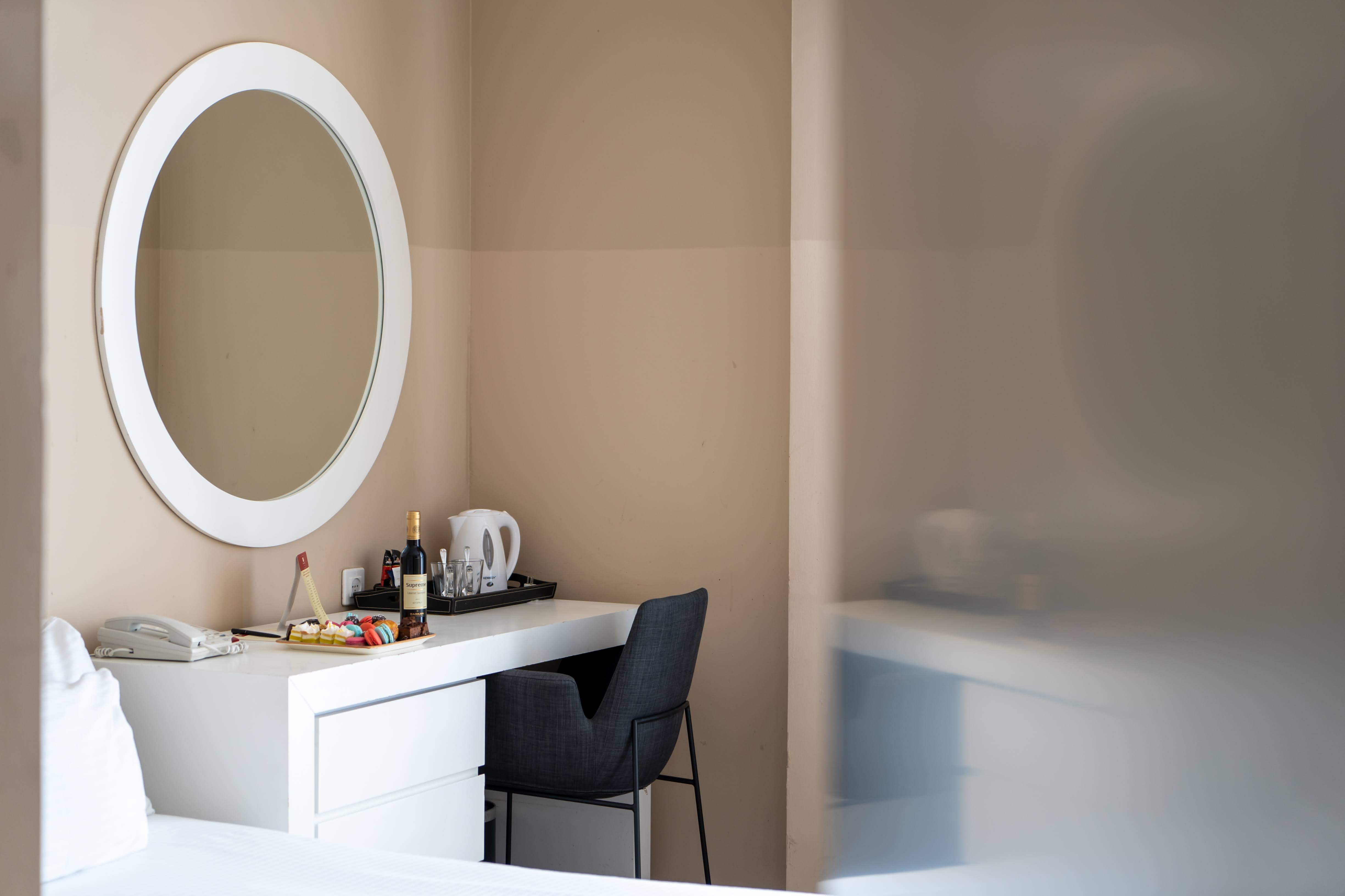 Single Deluxe One Bed