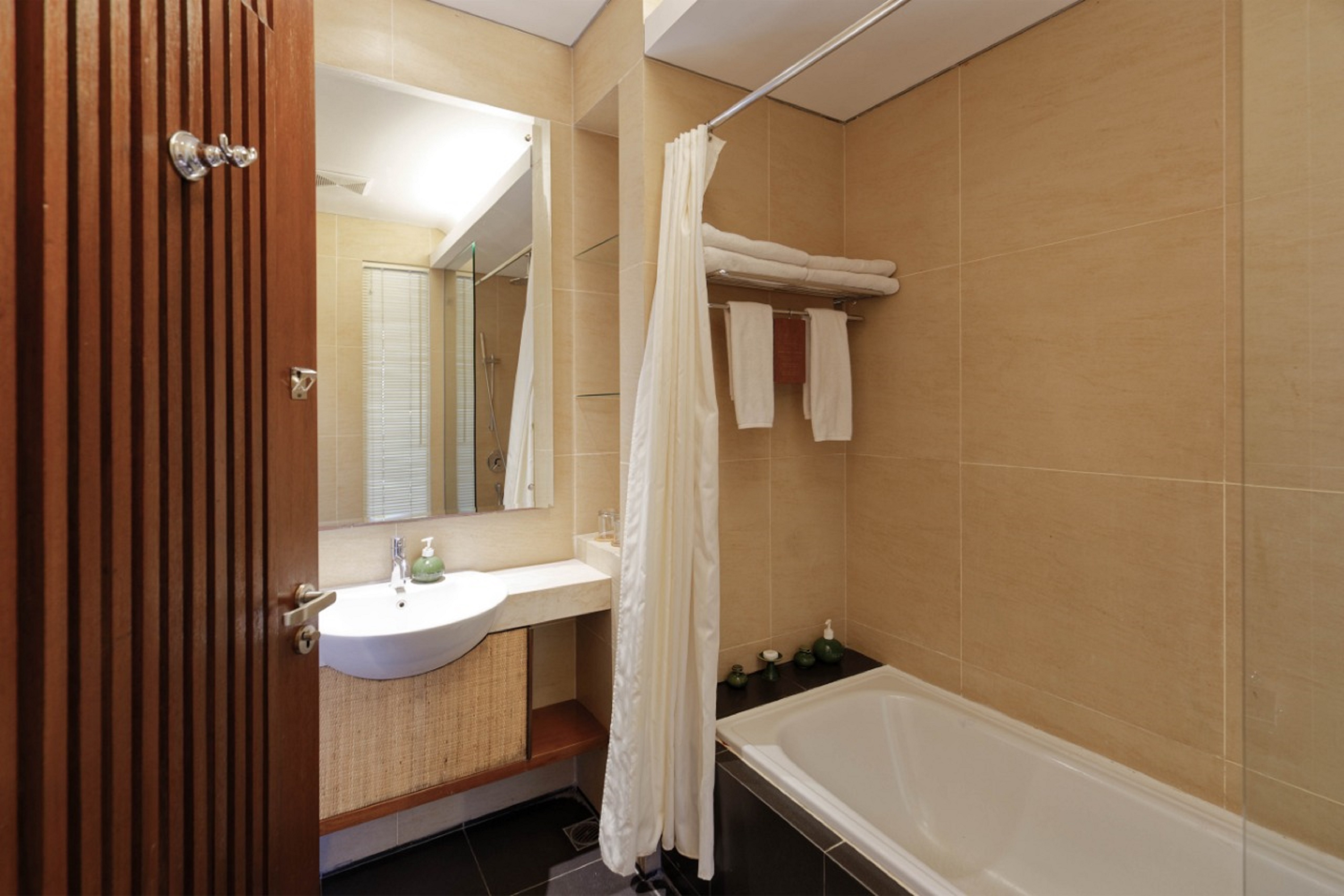 Double or Twin Deluxe