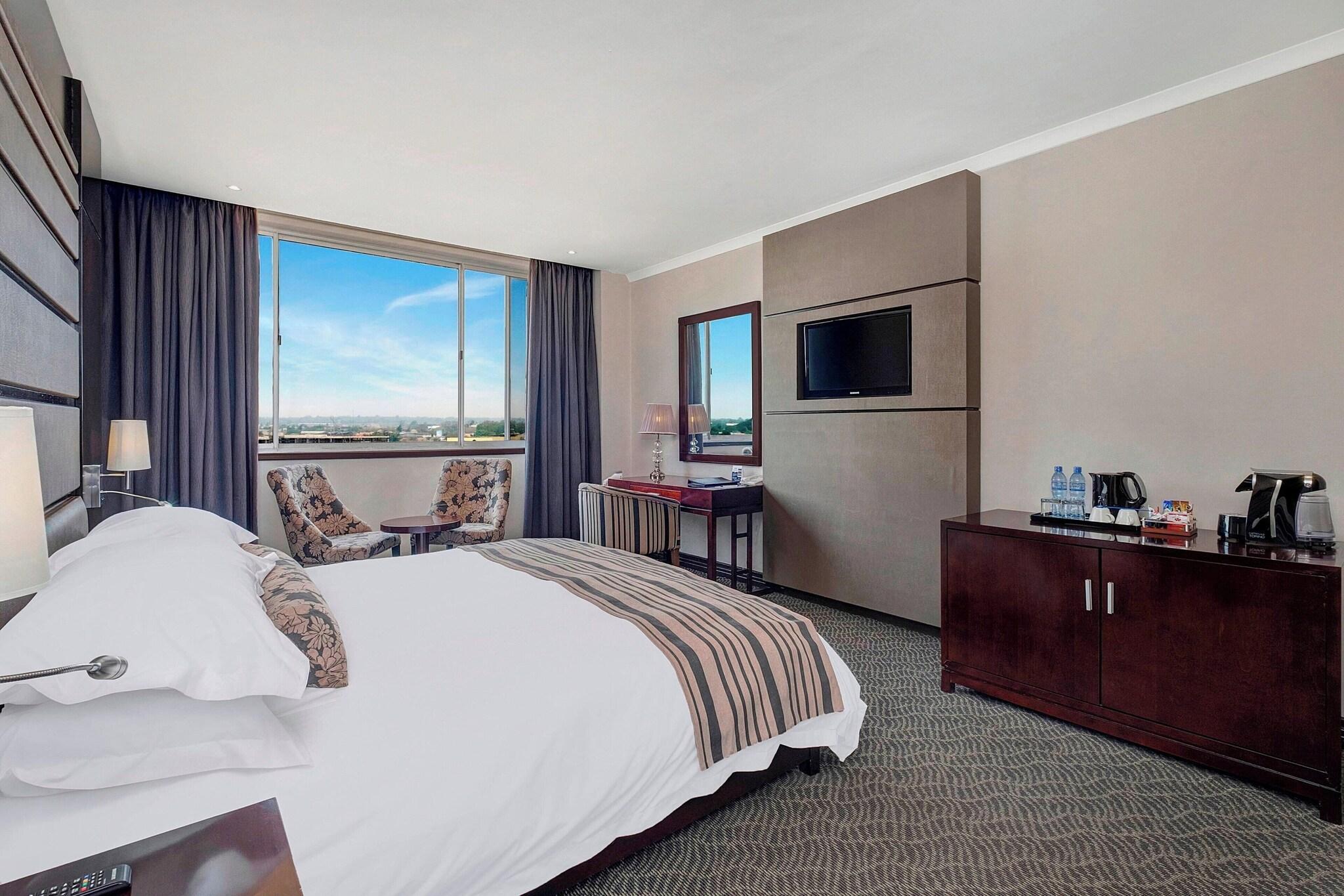 Double King Size Bed