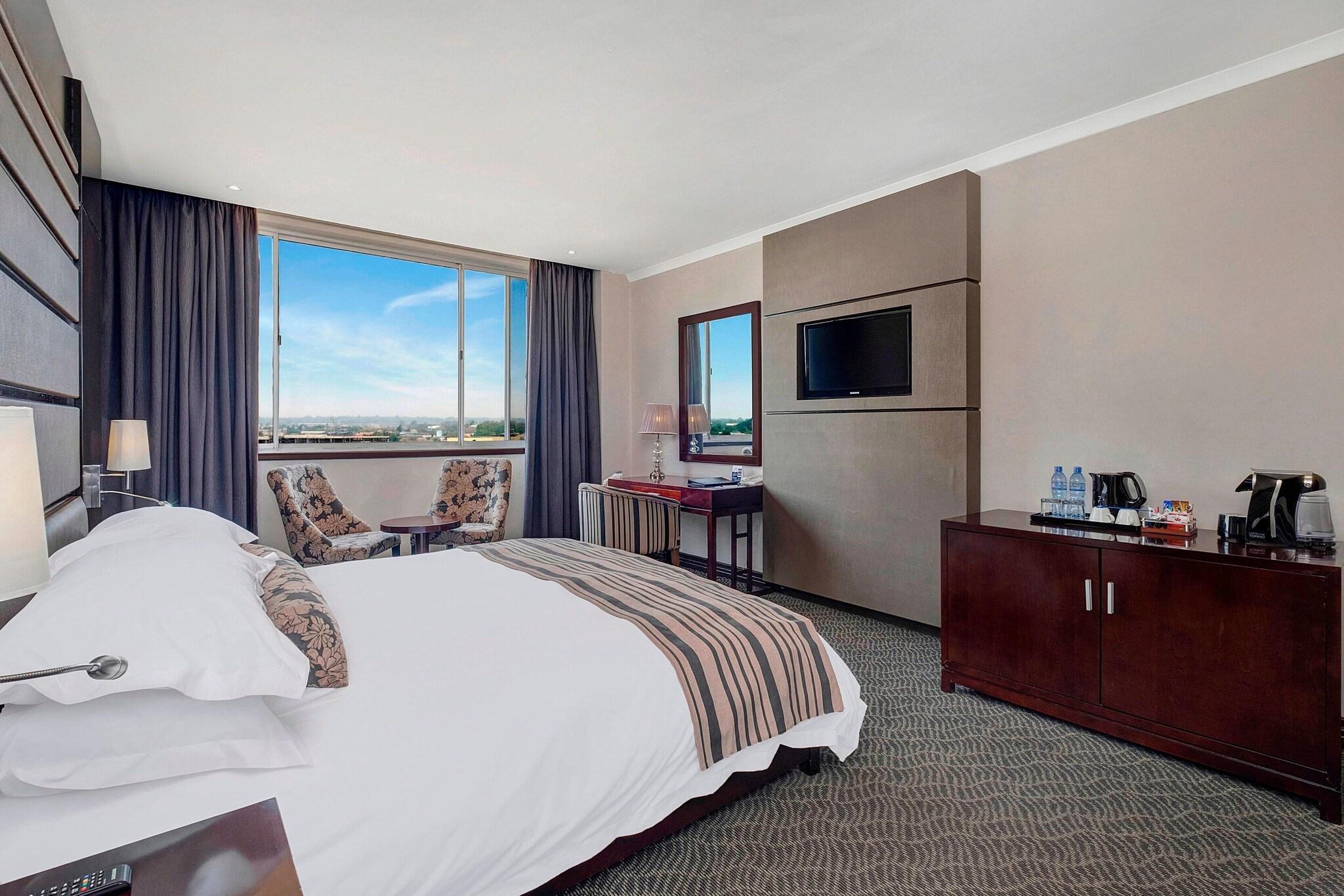 Double King Size Bed