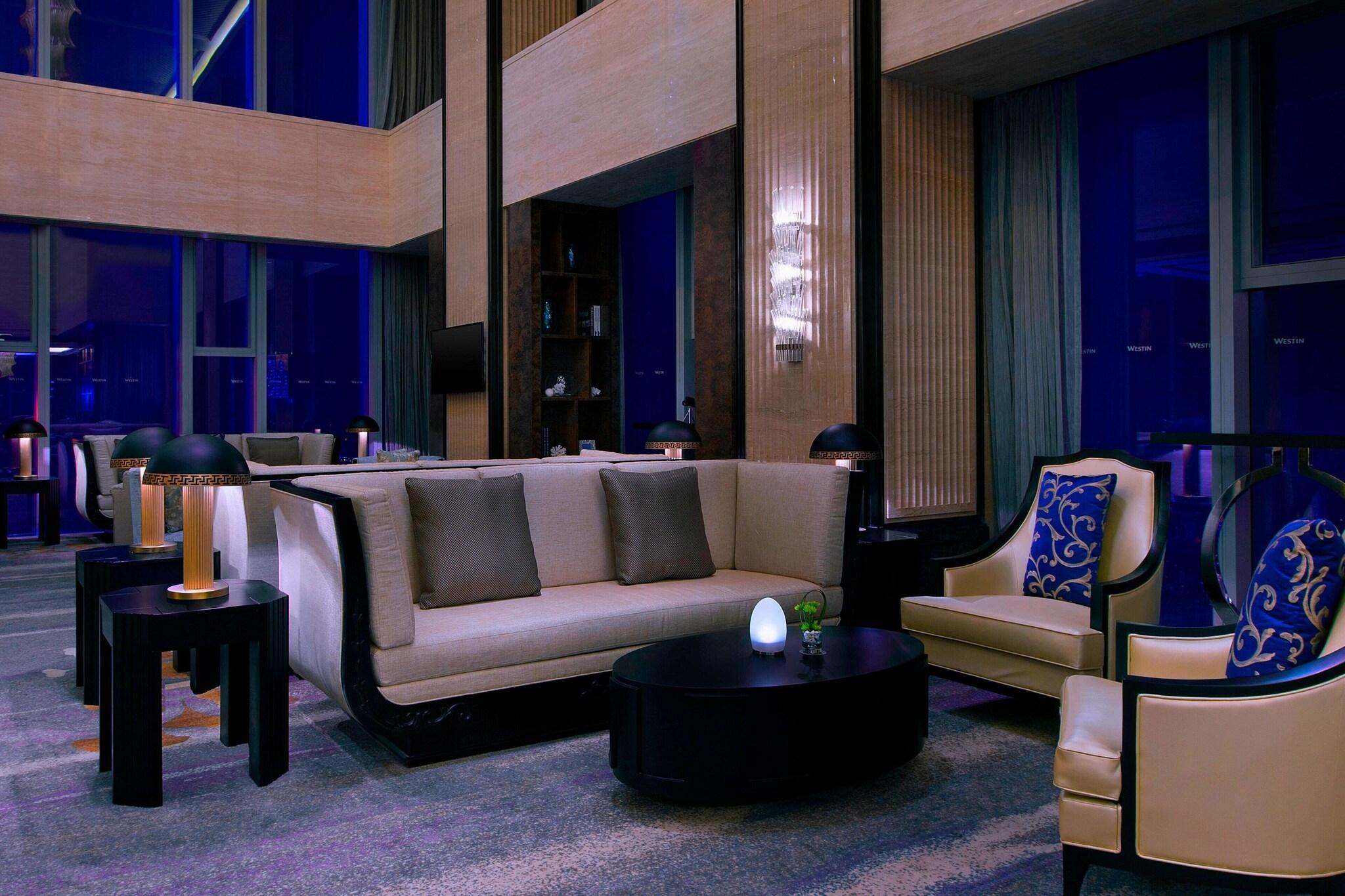 Double Club City View