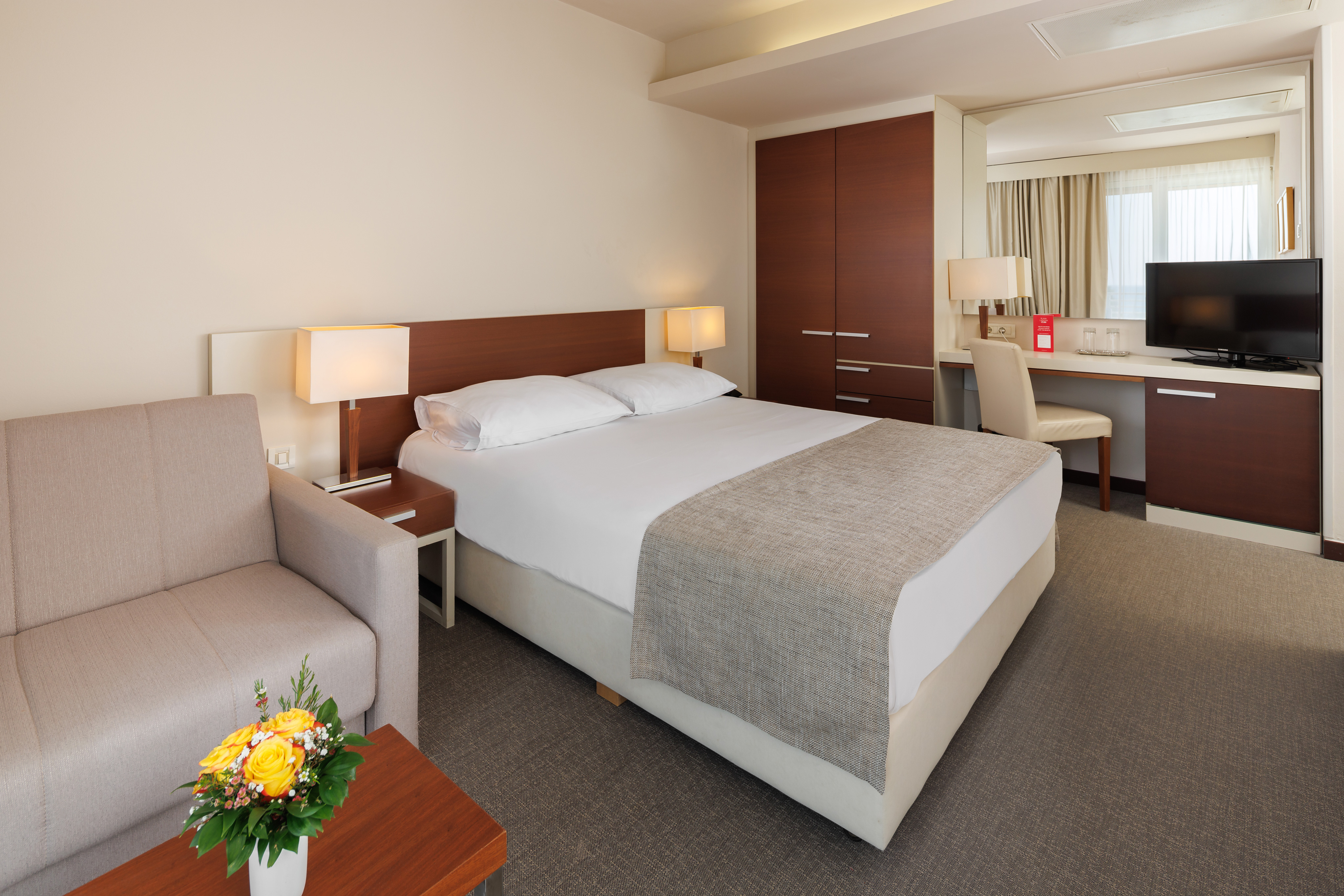 Double Side Sea View with Balcony