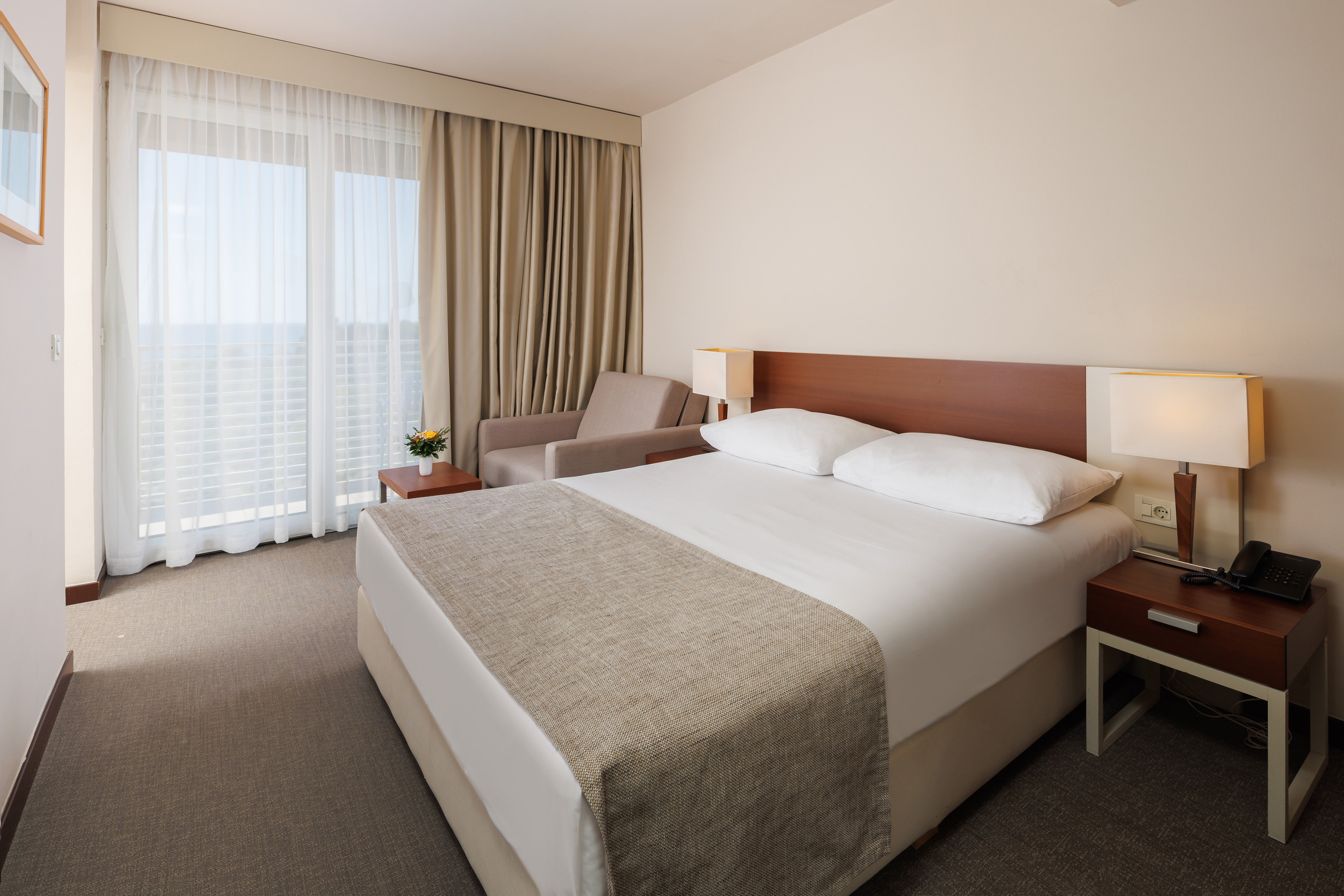 Double Side Sea View with Balcony