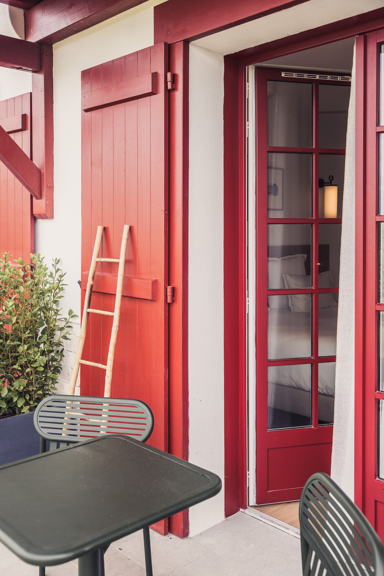 Double or Twin One Bed