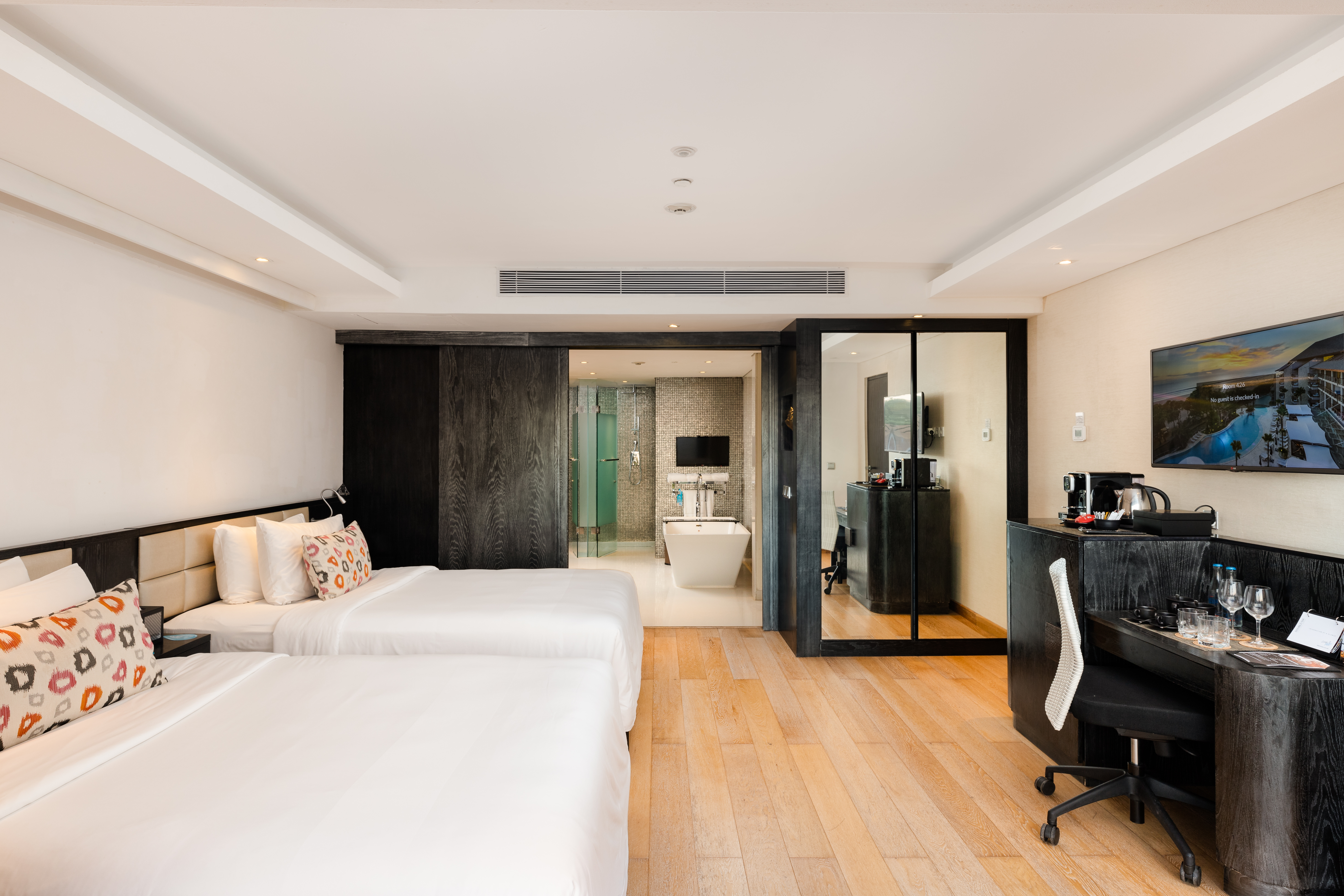 Junior Suite Standard