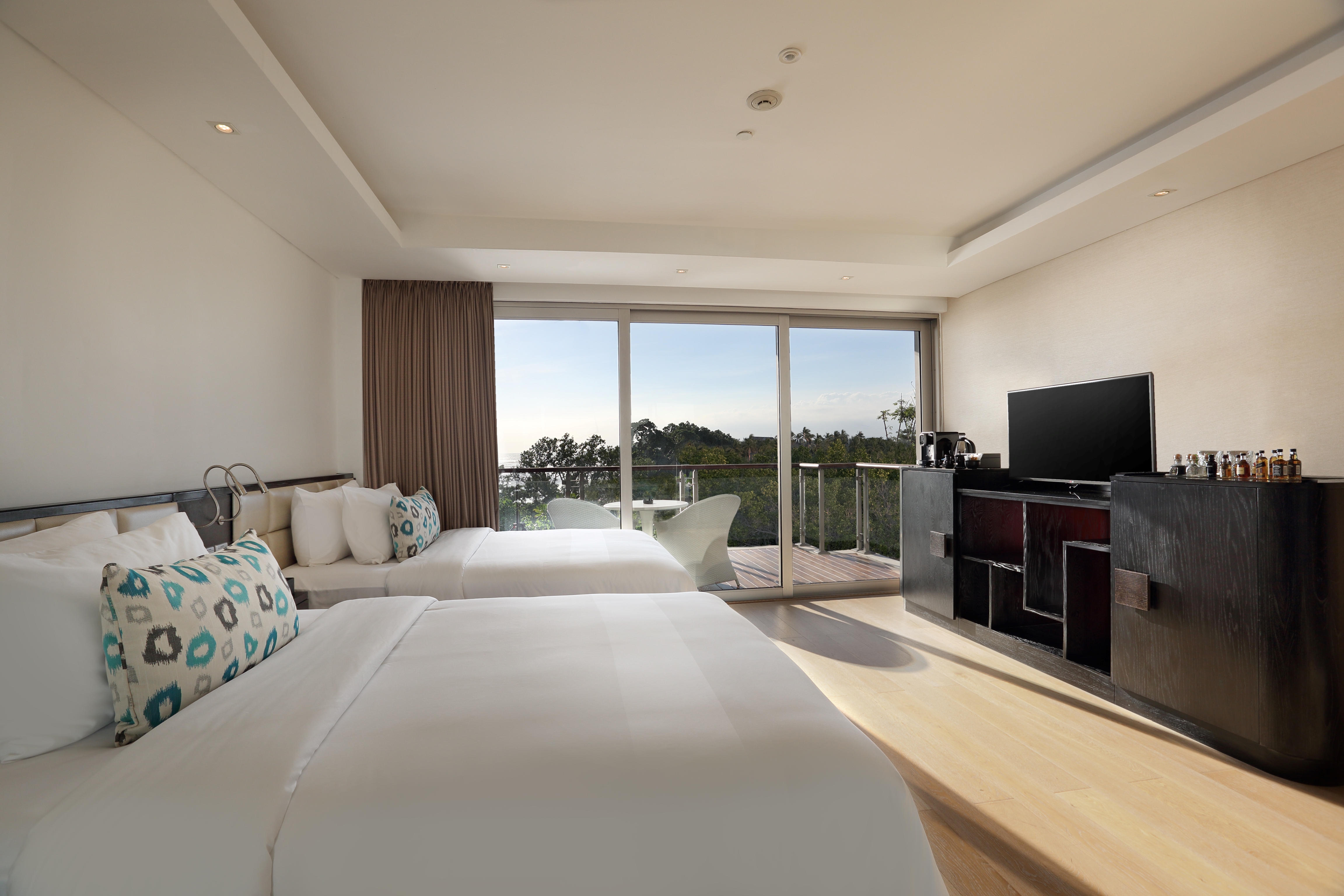 Suite Two Bedrooms