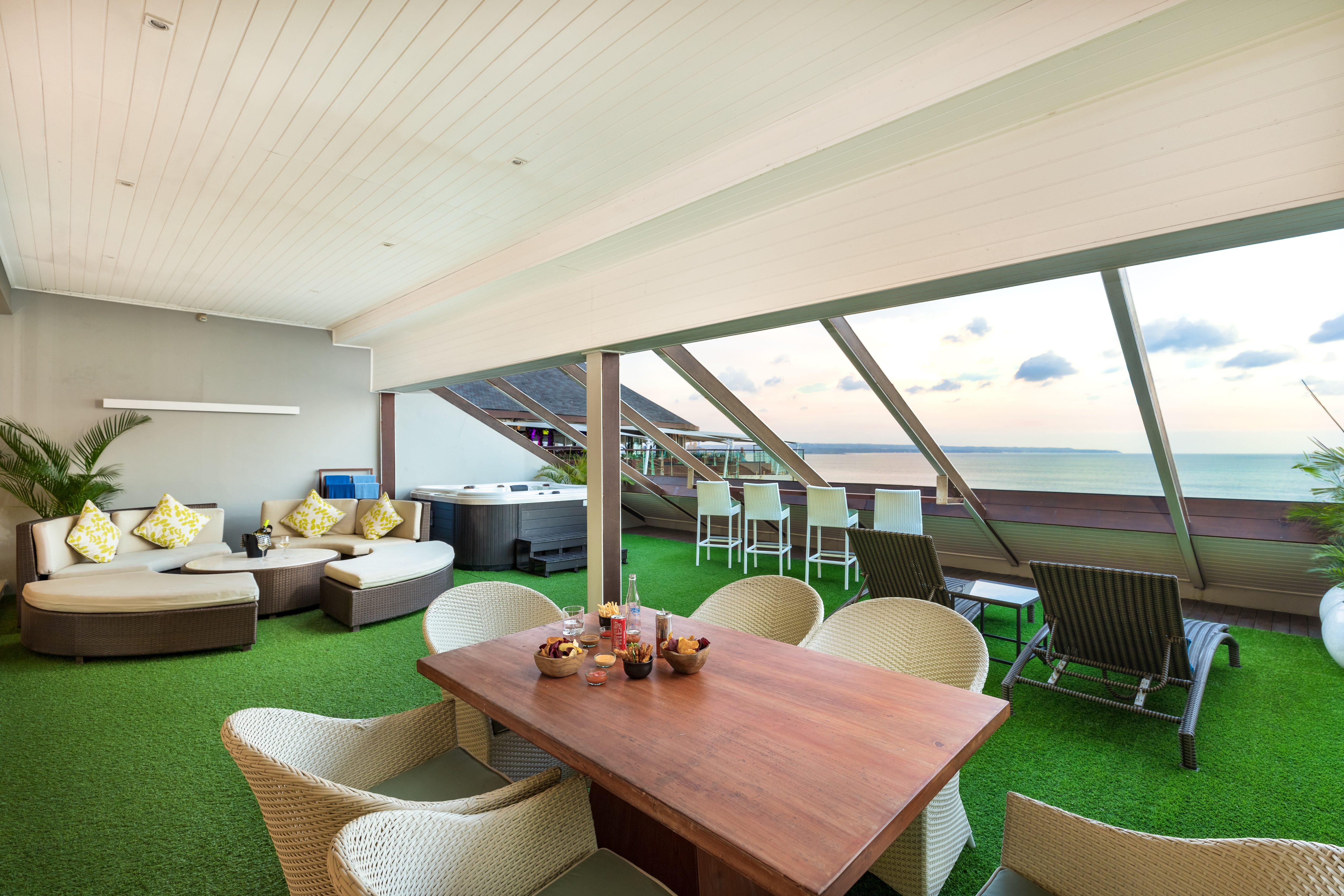 Suite Beach Front Two Bedrooms