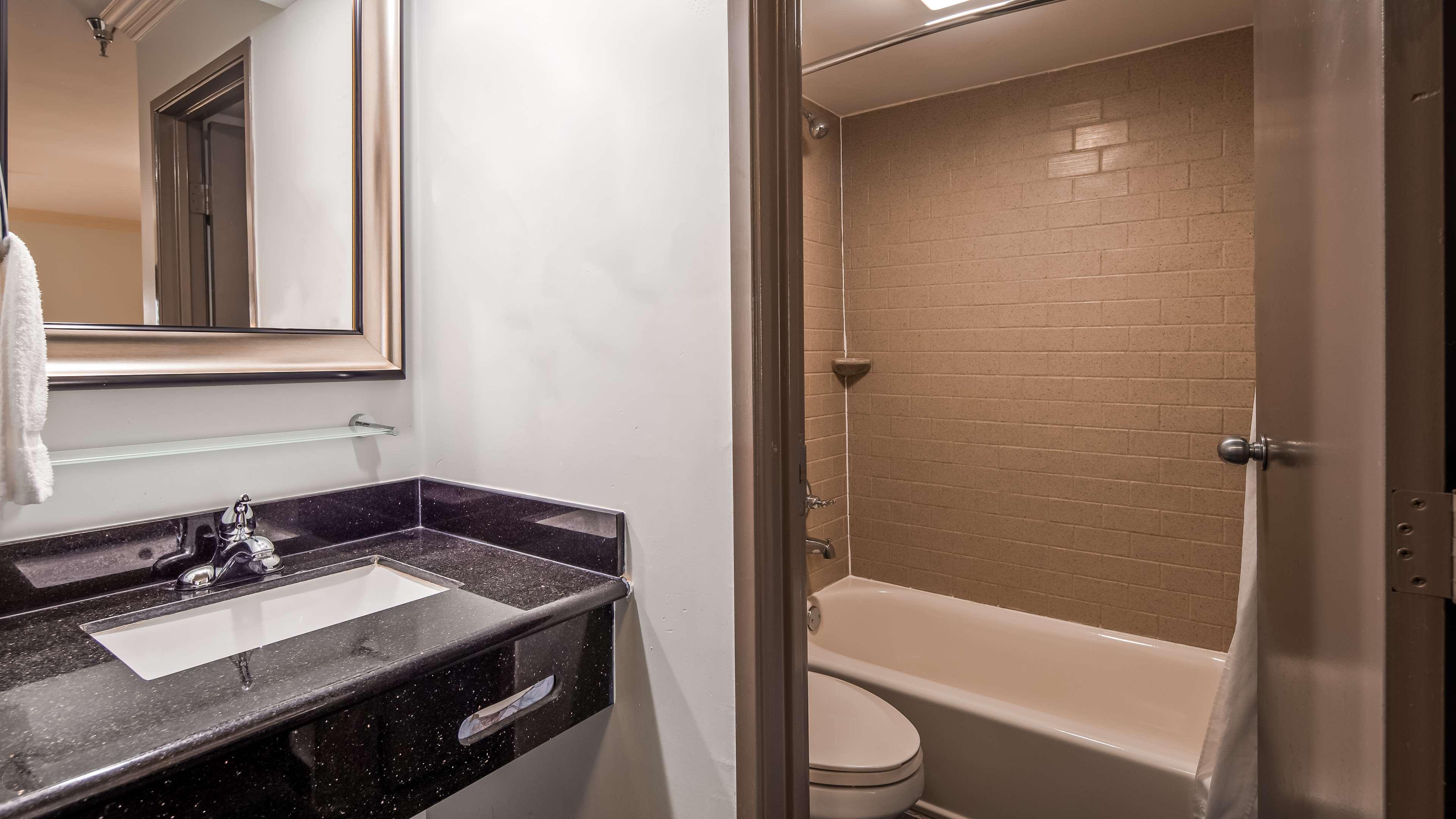 Room Two Double Beds Non Smoking